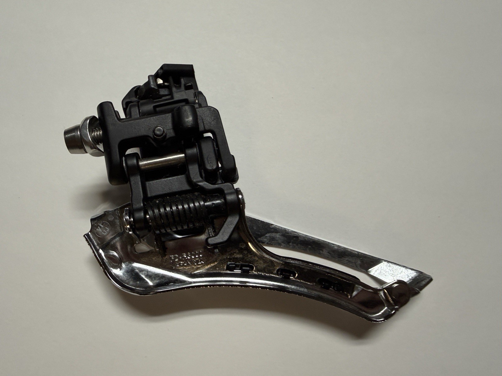 Shimano Ultegra FD-R8000 Braze-On Front Derailleur USED