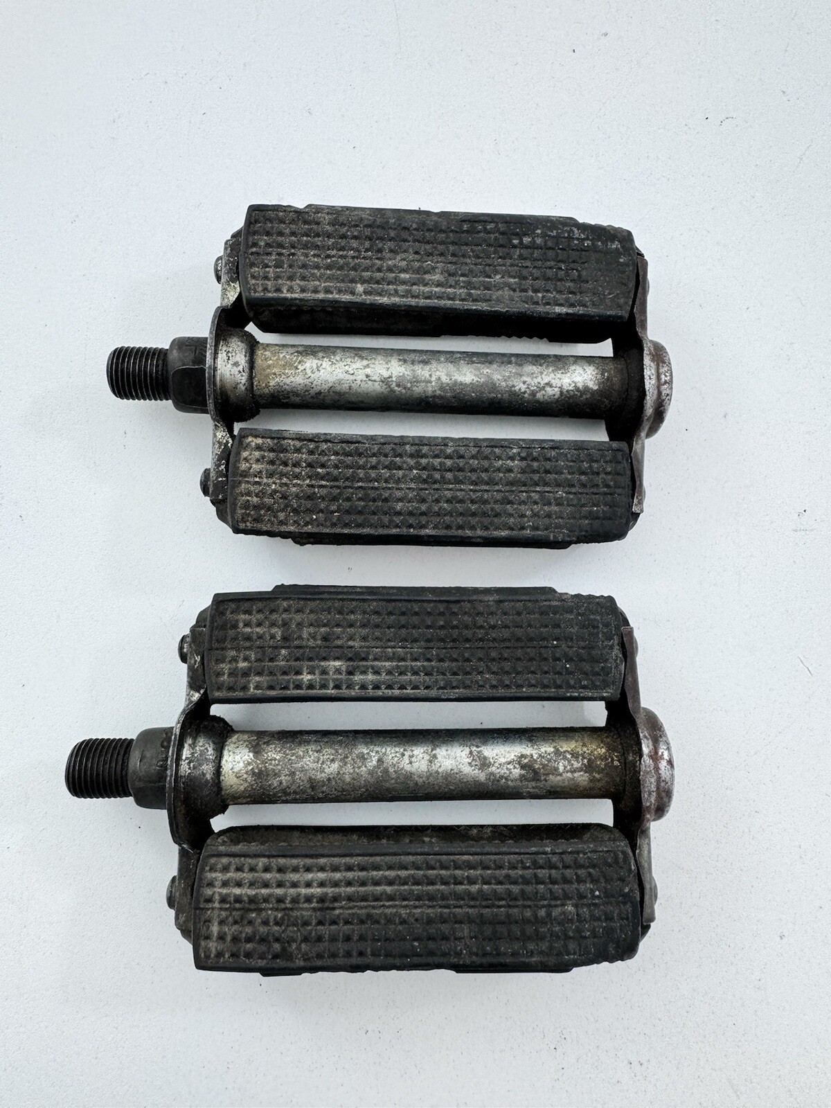 Vintage Union Pedals K10490 Block Rubber Schwinn 1/2 in Sting Ray Germany A78