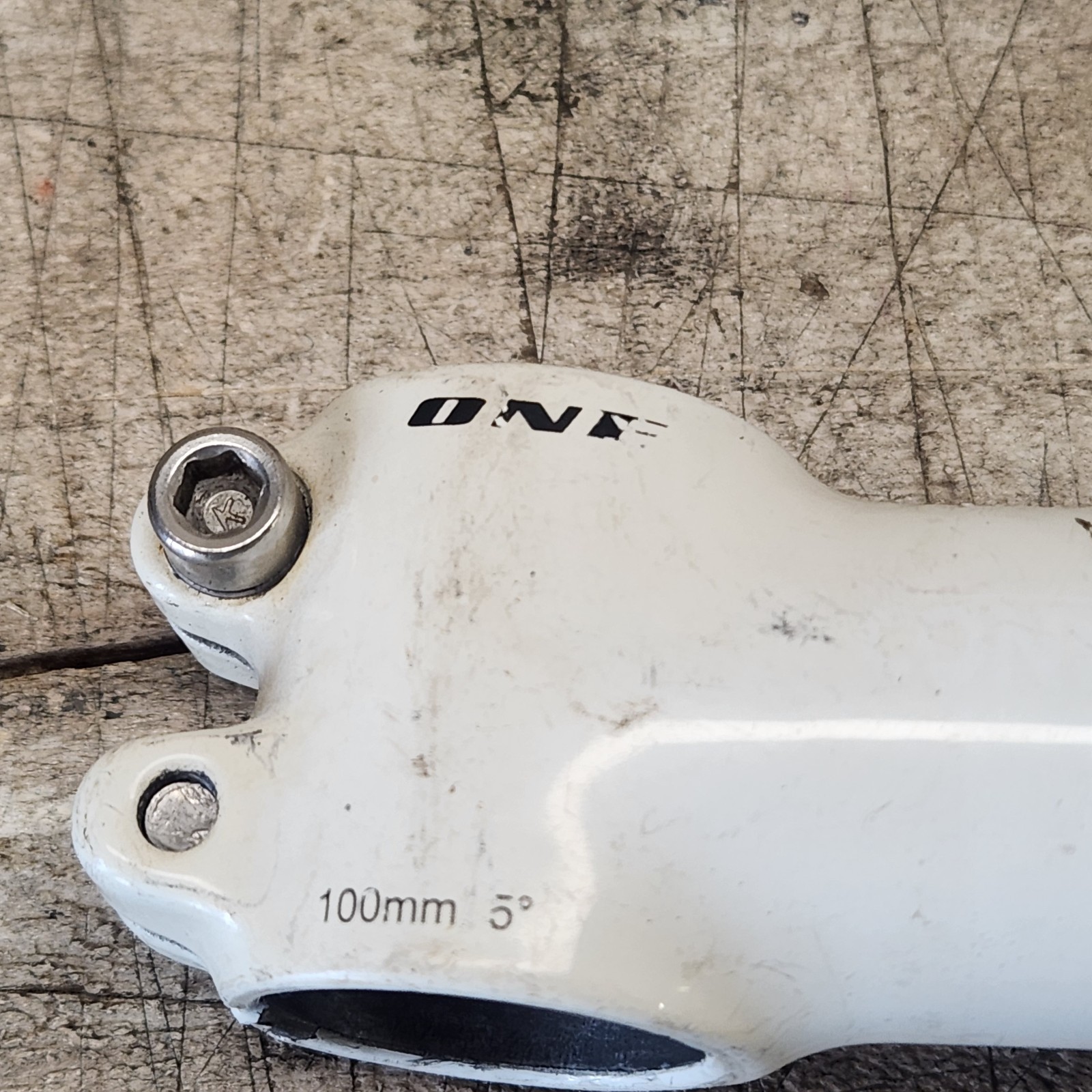 ControlTech ONE Threadless Stem 95mm 31.8mm Clamp 1-1/8” Steerer White Alloy