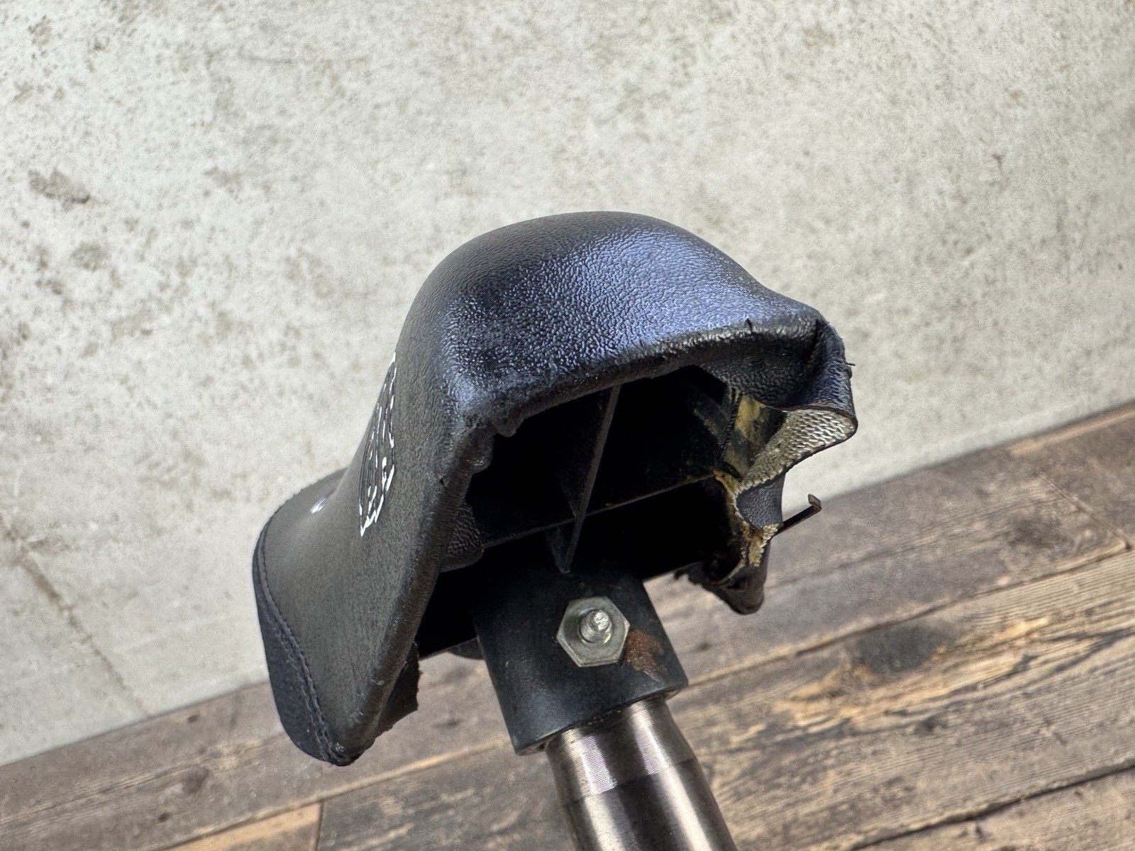 Dk Mini Bmx Seat And Post 7/8” 22.2