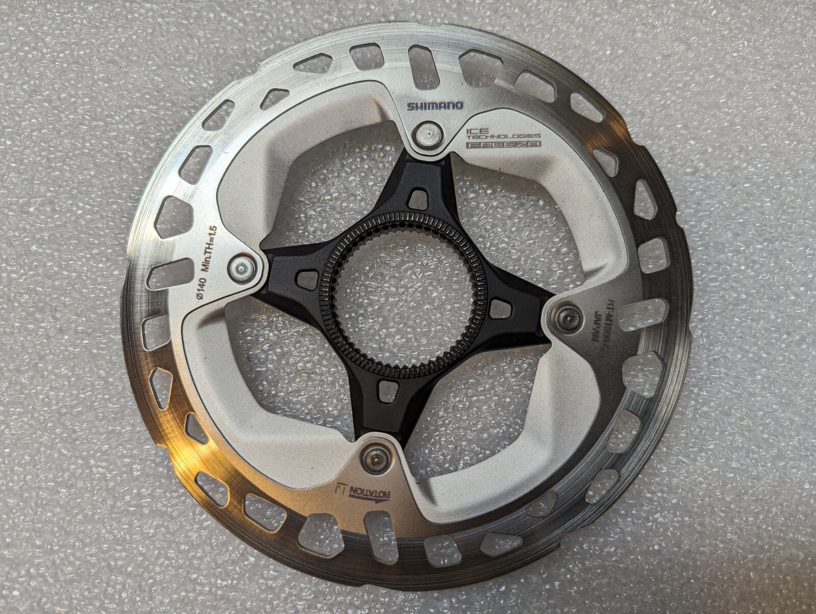 Shimano XT RT-MT800 140mm Center Lock Disc Rotor (IRTMT800SSE) Demo Bike Part
