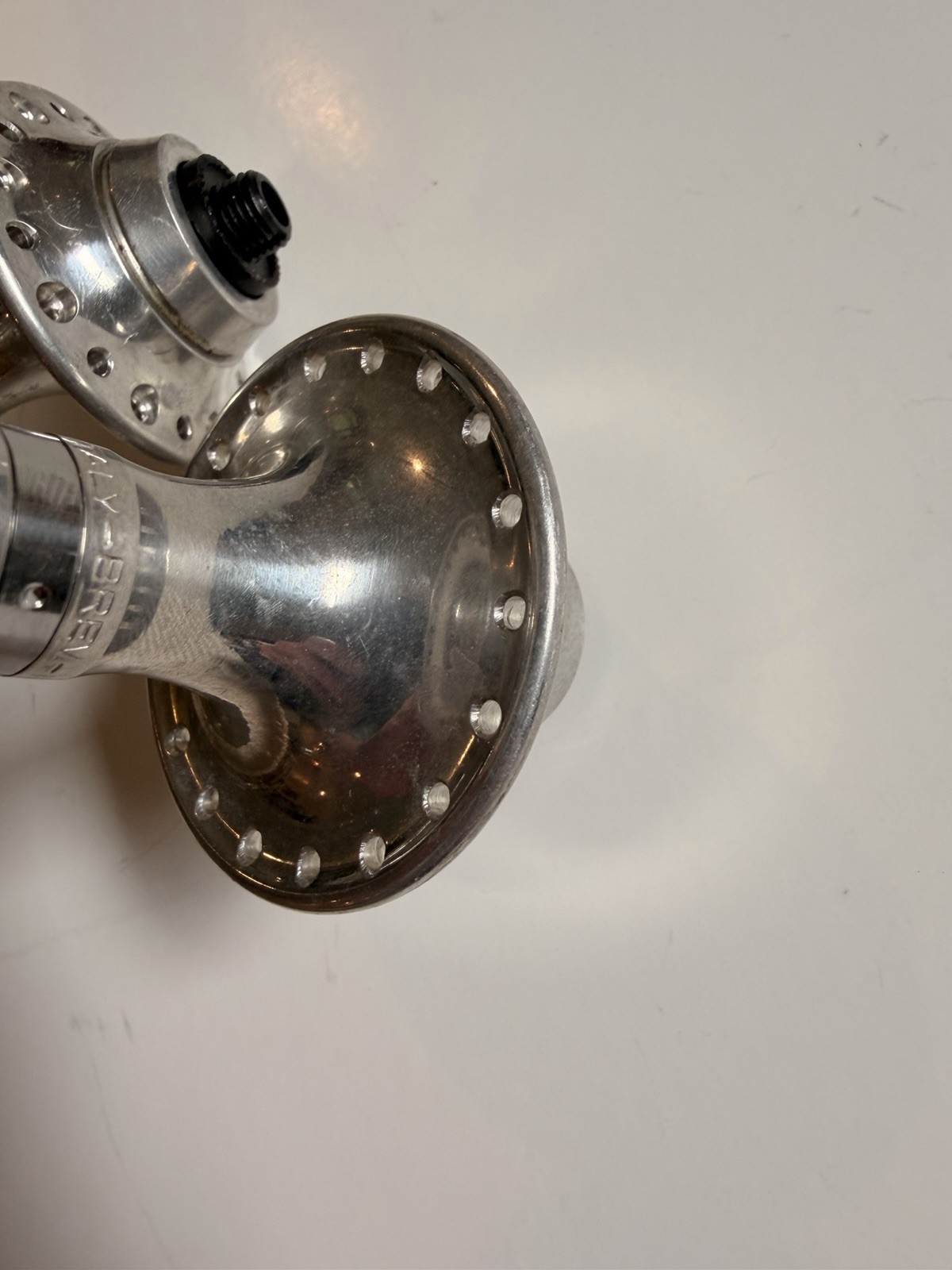 Vintage Campagnolo C-Record Hubset – 36H – 126/100 mm- NOS