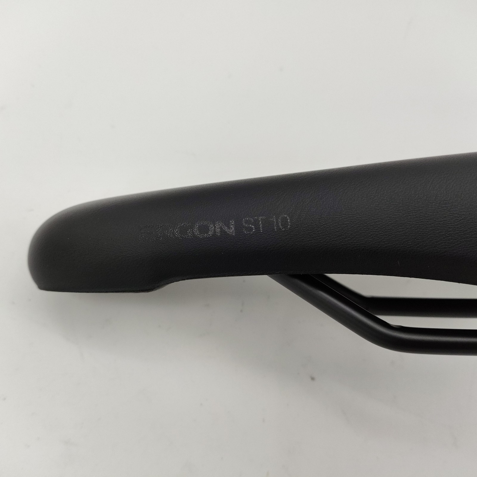 Ergon ST 10 Mens Saddle Chromoly, Black, Men’s, Medium/Large, 270x171mm
