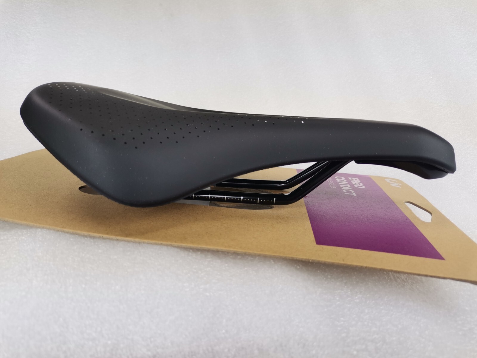 GIANT LIV ERGO CONTACT SHORT NOSE CUT OUT SEAT SADDLE MTB CITY TOURING 160MM