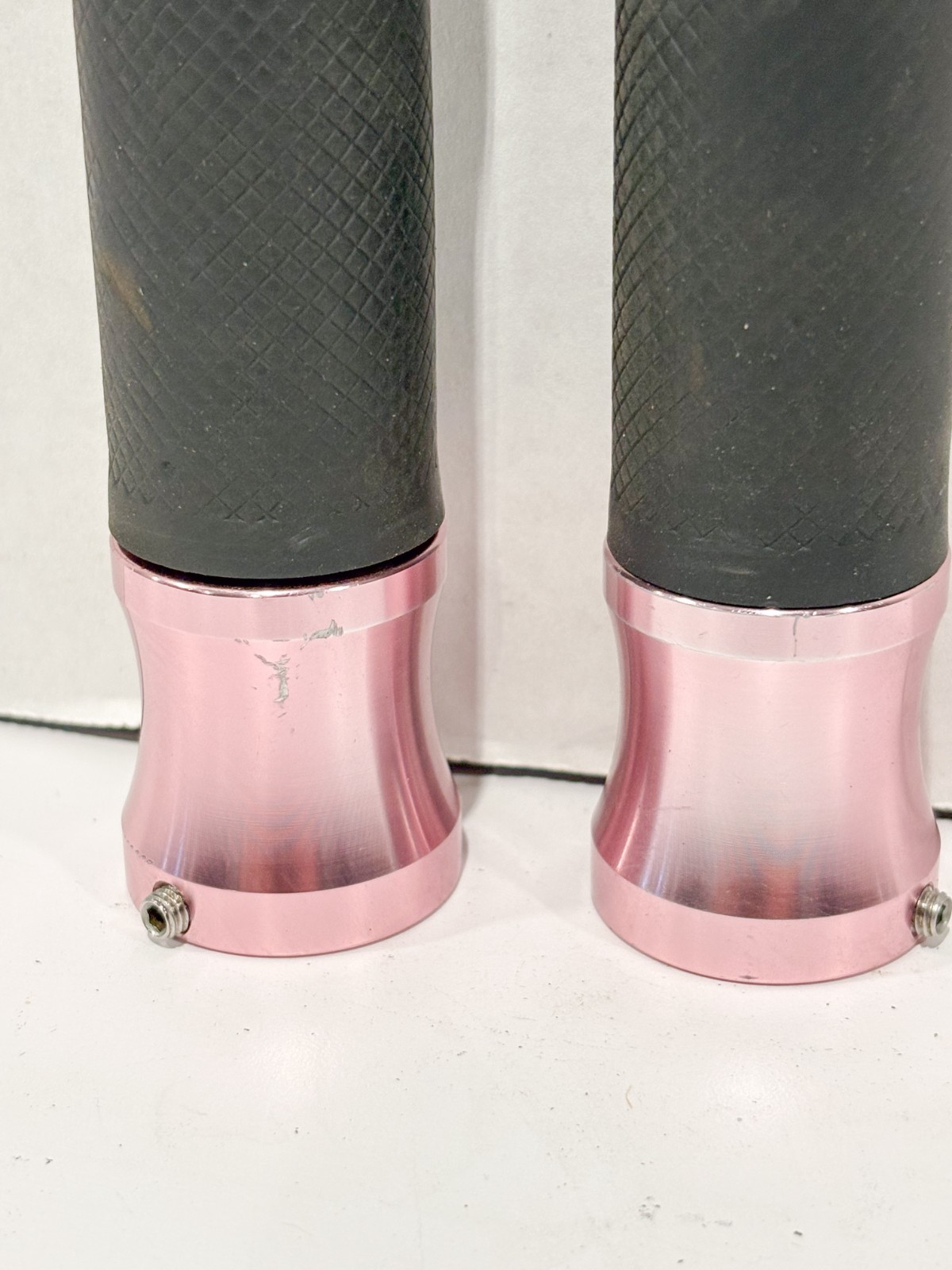 Vintage/Mid 2000’s Pink PORTLAND DESIGN WORKS SPEED METAL GRIPS Lock On MTB