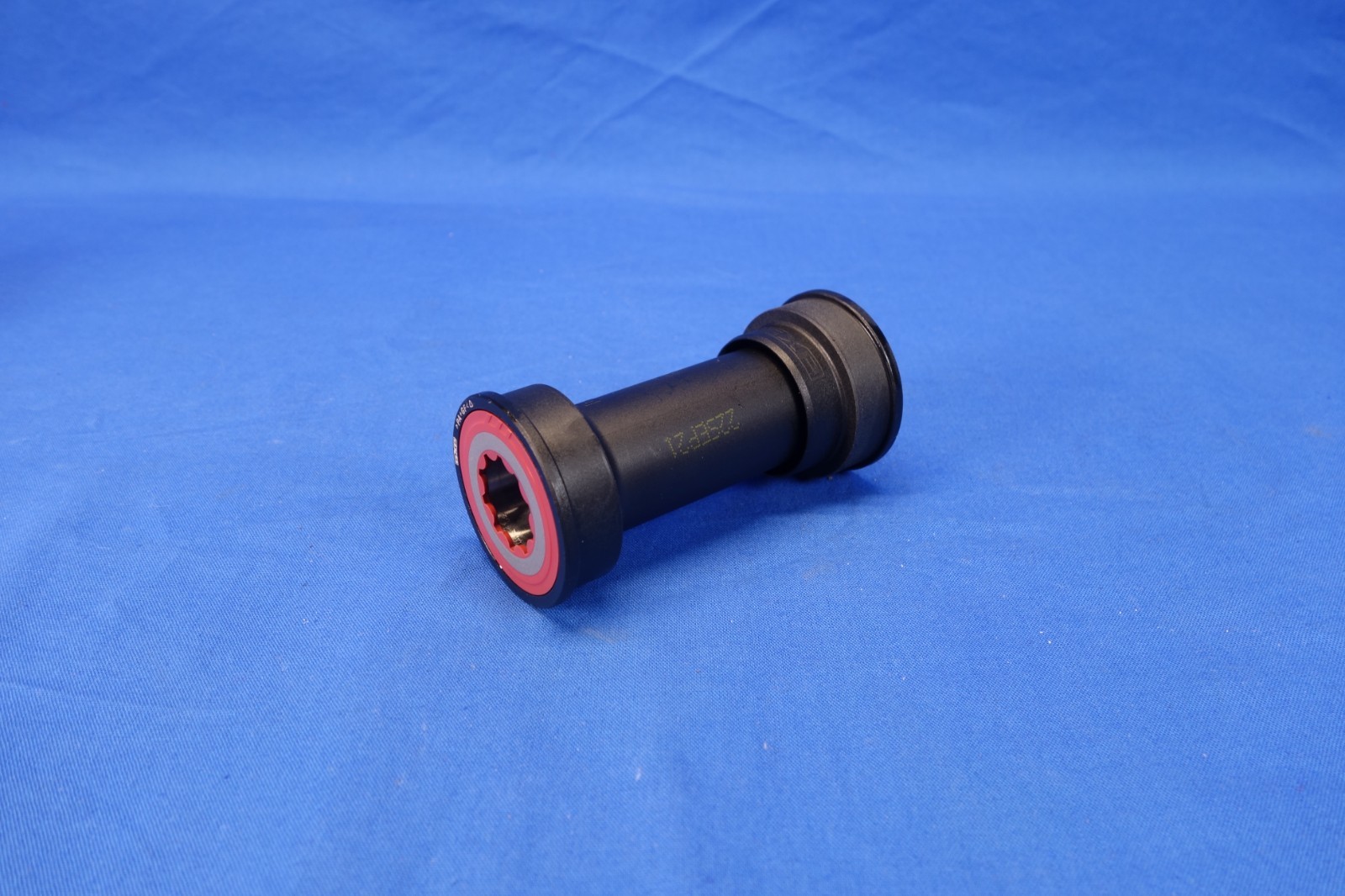 NEW SRAM GXP Press Fit BB86 Road Bottom Bracket 00.6415.033.000