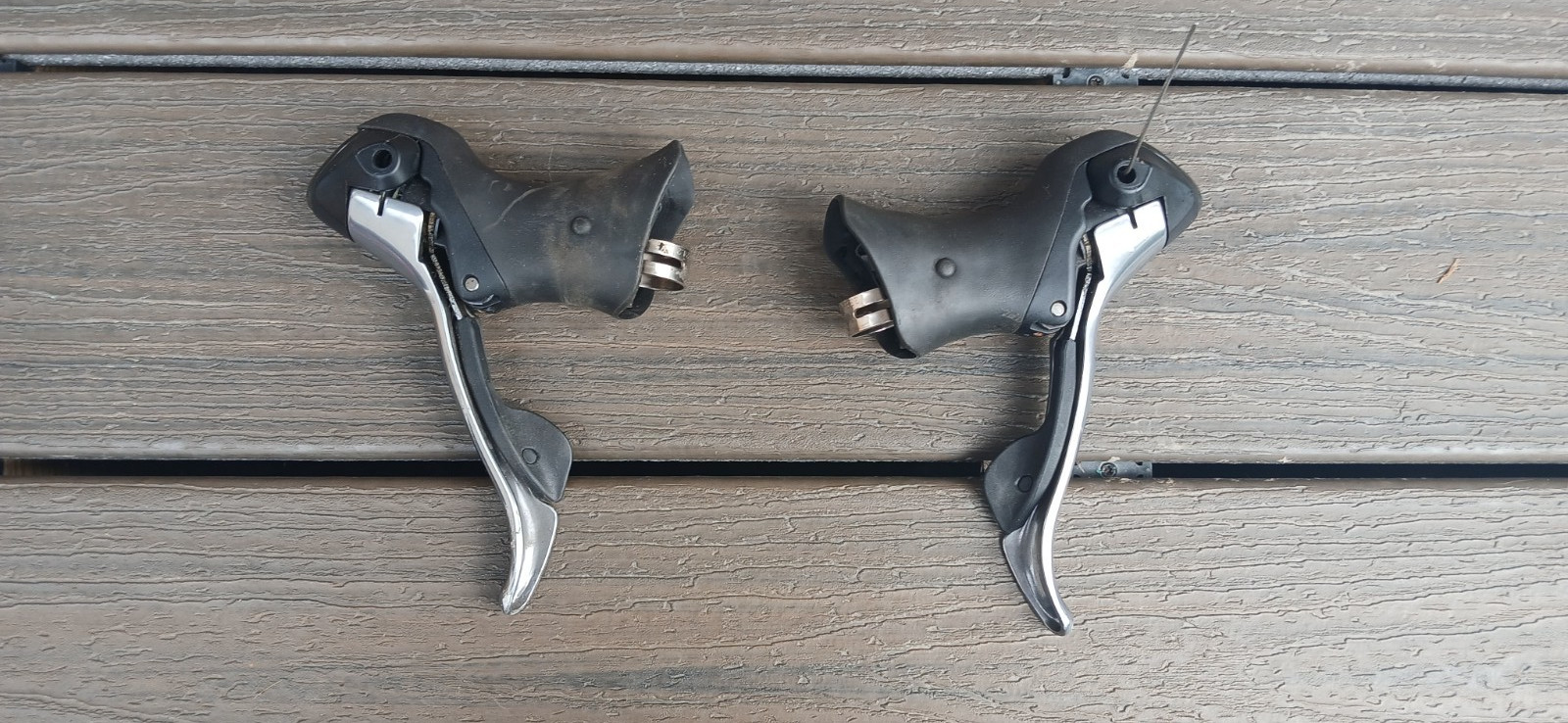 Shimano 5600 Shifter Set (left shifter parts only)