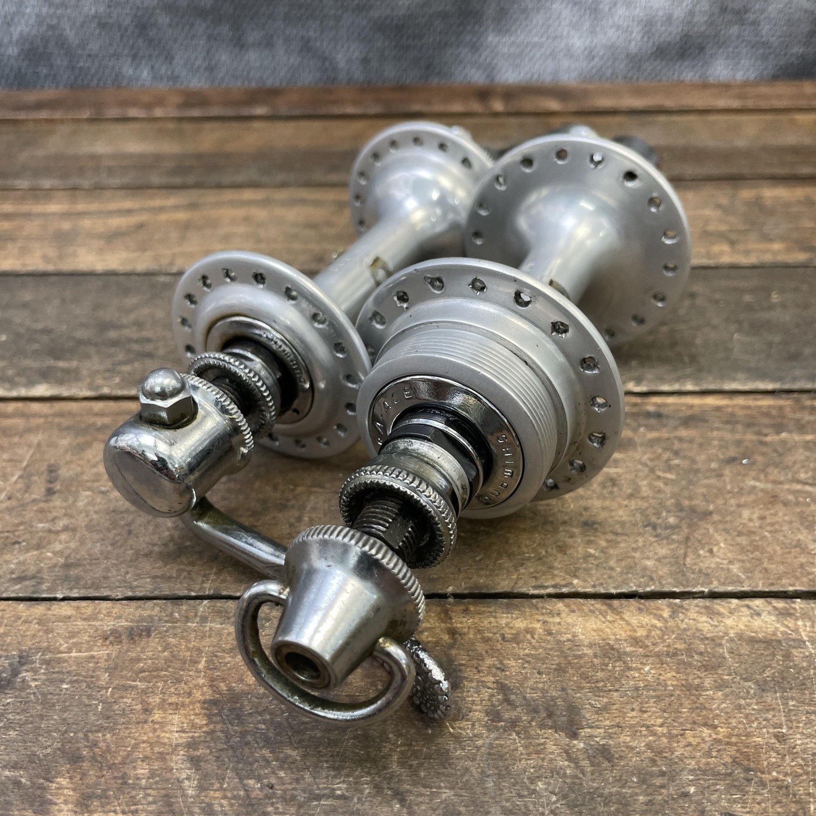 Vintage Shimano Dura-Ace 1st Gen Bike Hub Set 36H 36 Front Rear 120 70s