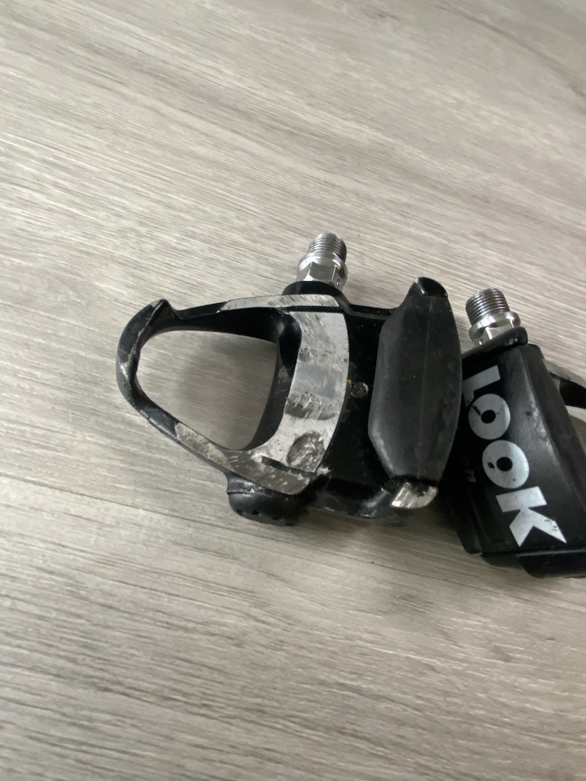 LOOK CARBON PRO CLIPLESS PEDALS NO CLEATS BLACK 432 GRAMS
