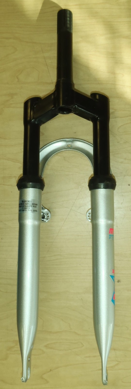 ELEMENT 24″ SILVER/BLACK MOUNTAIN SUSPENSION FORK BIKE PARTS 484-2