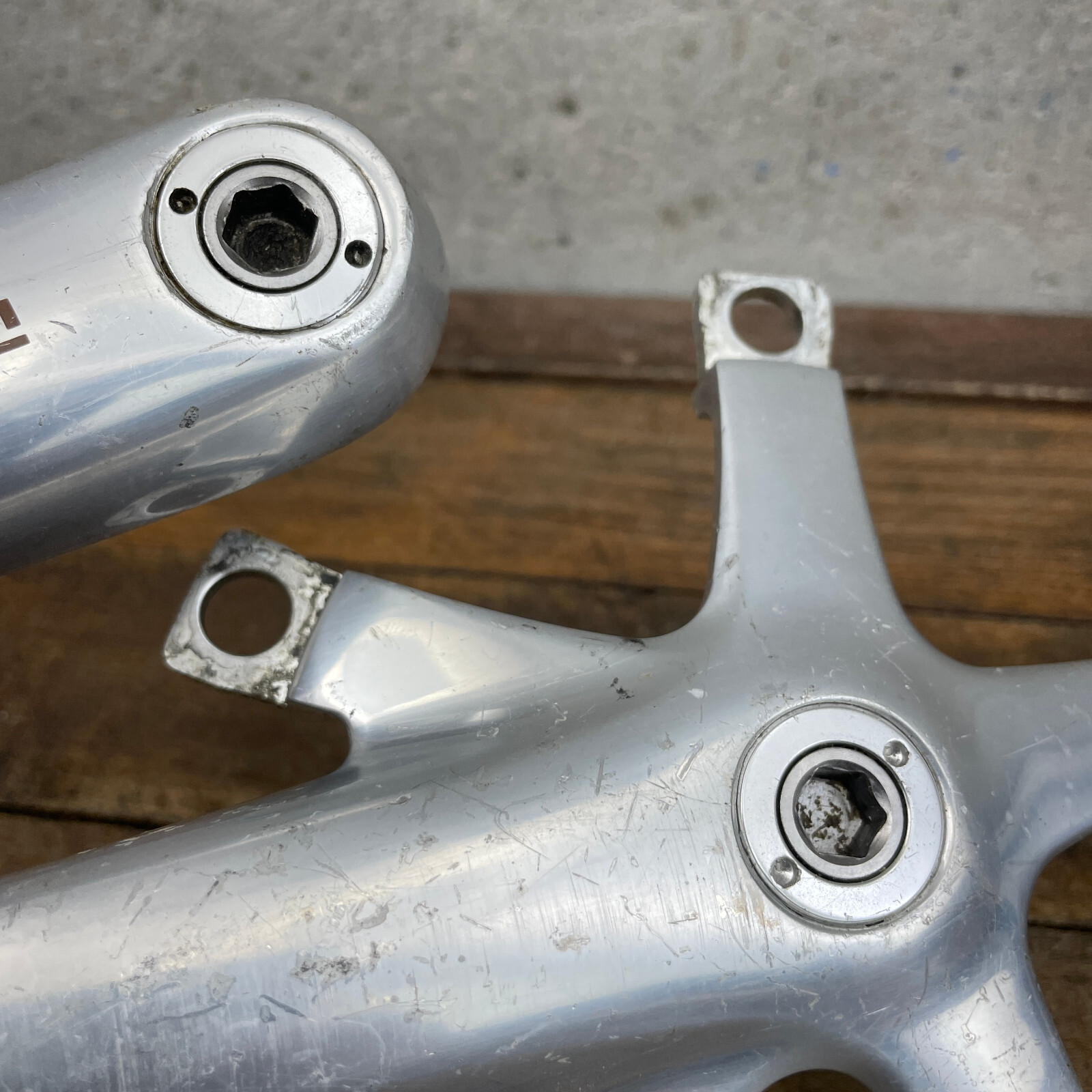 Shimano Dura Ace FC-7700 Crank Set 175 mm Octalink Vintage FC-7700 130 mm A5