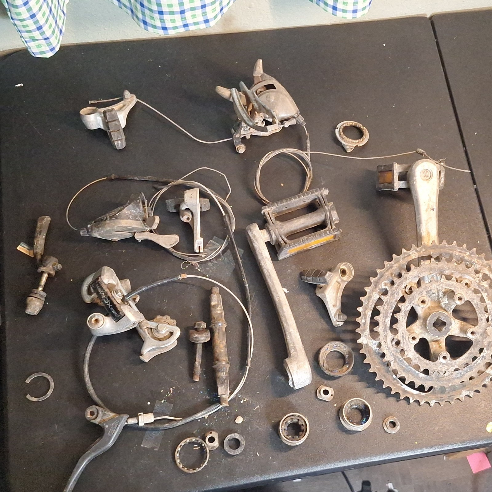 Vintage Giant Bicycle Parts Lot – Great for Restoration or Project