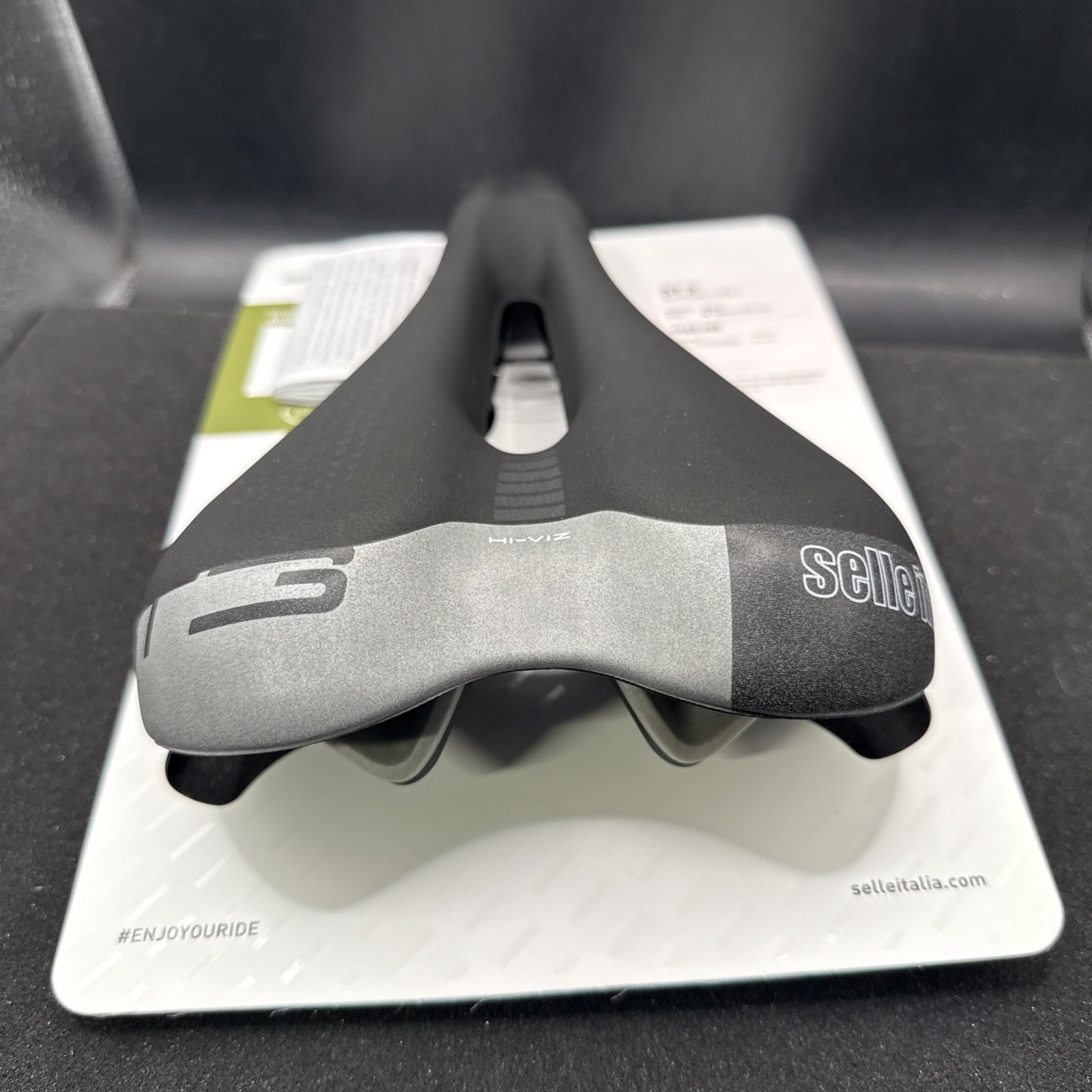 Selle Italia St3 Superflow Cycling Saddle Seat S3 160mm Universal (9419-35)