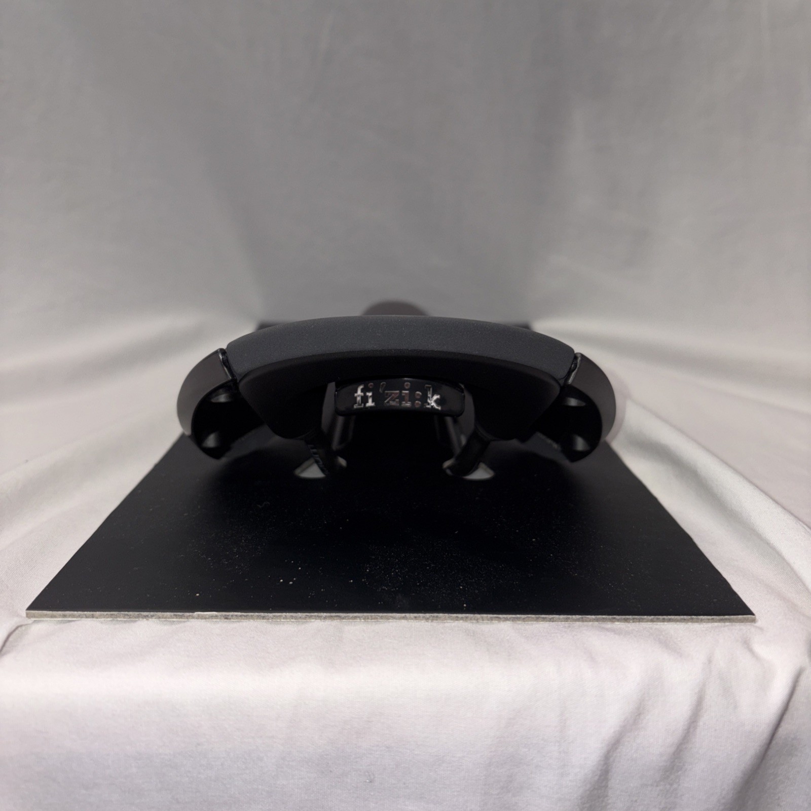 fi”zi:k Aliante R3 Racing 138mm Saddle Black