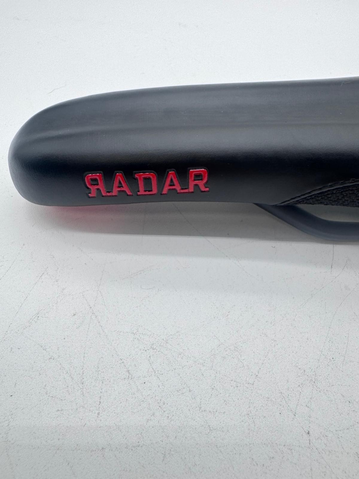 SDG Saddle Radar Red and Black CR-MO rails