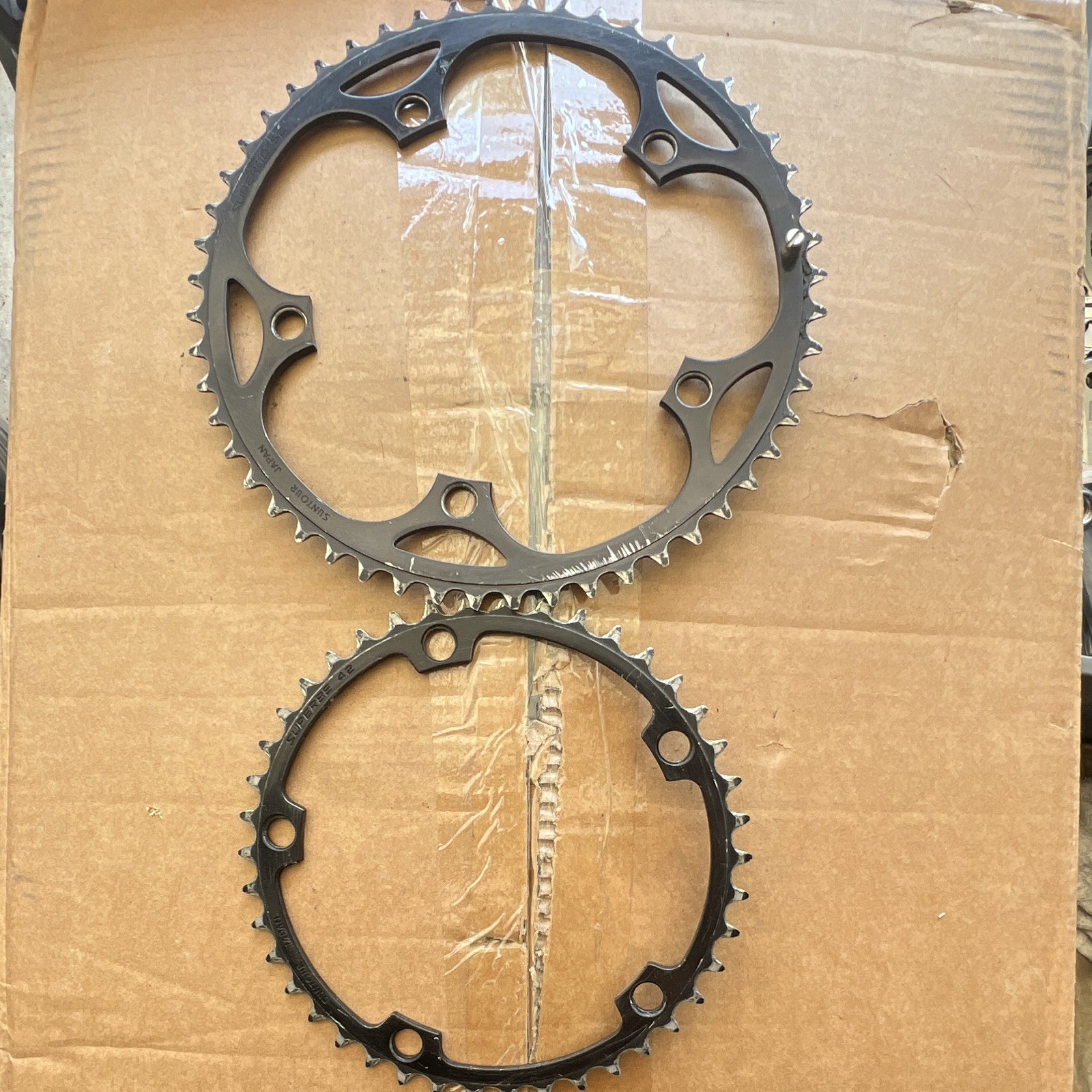 Suntour Superbe Road Chainring Set 52T/42T 130mm BCD 5-Arm Aluminum Black