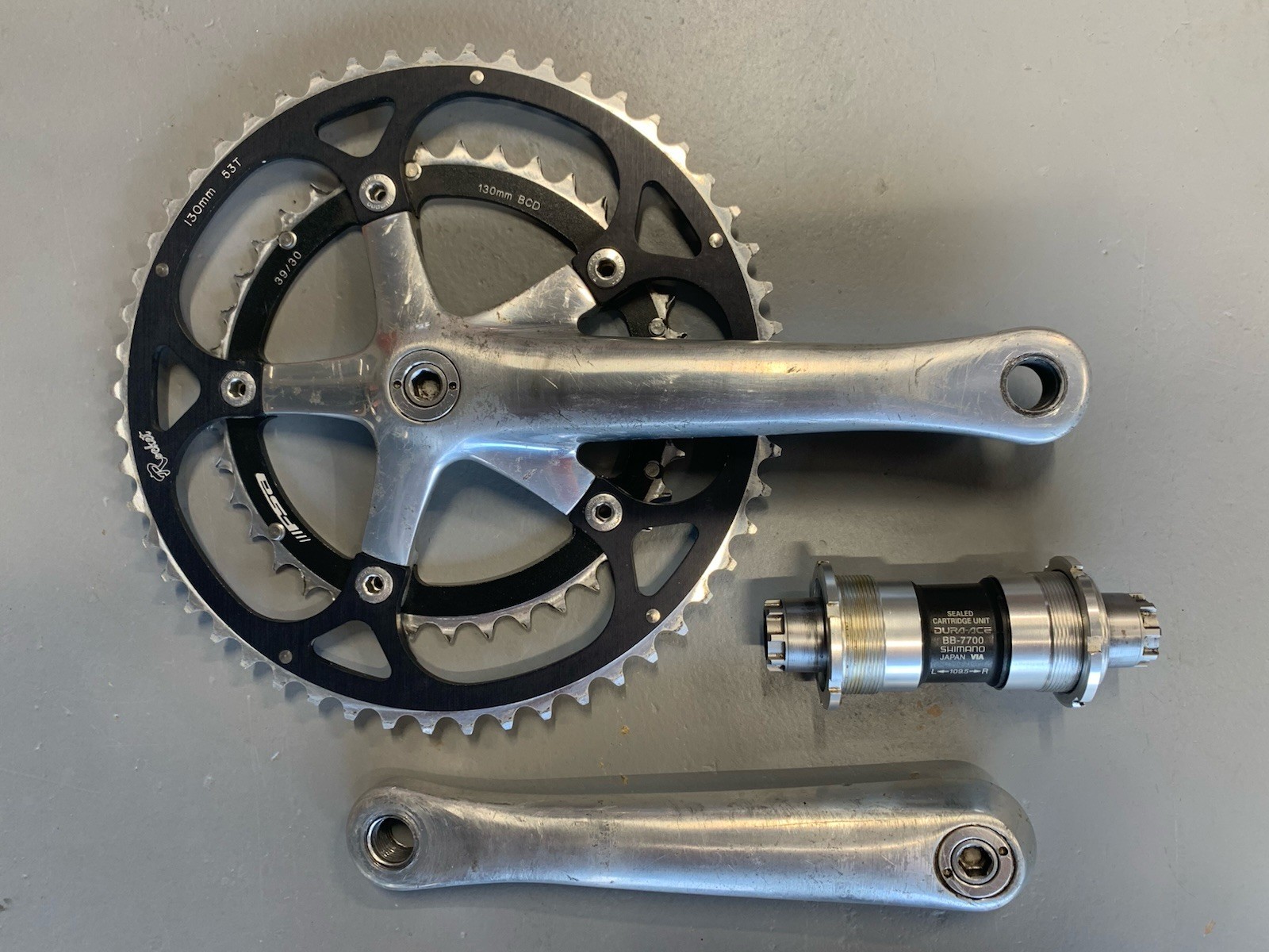 Shimano Dura-ace Double Crankset 175mm Aluminum Silver Road Bike with Chainrings
