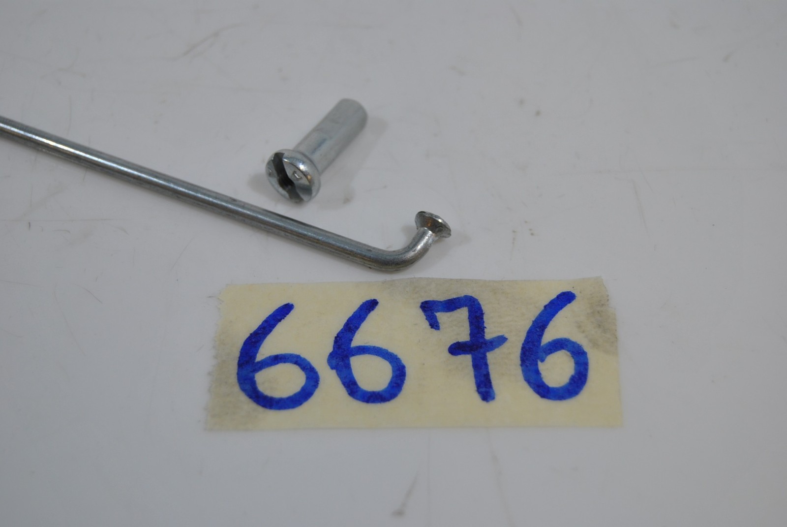Wheel radius with hood length 162mm Ø 3mm Wheel spoke