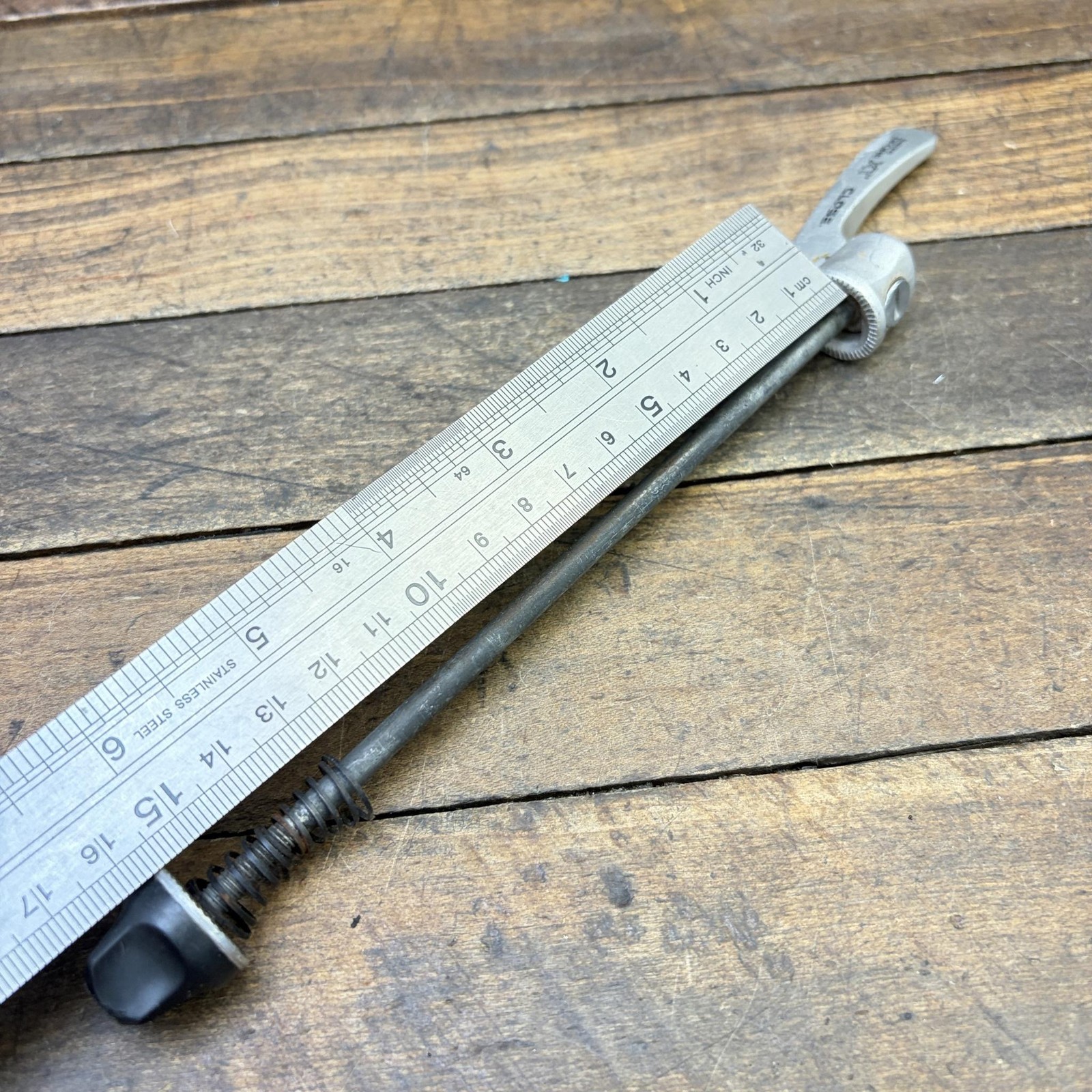 Vintage Shimano Deore XT Rear Wheel Quick Release Skewer 135 Mm Silver MTB