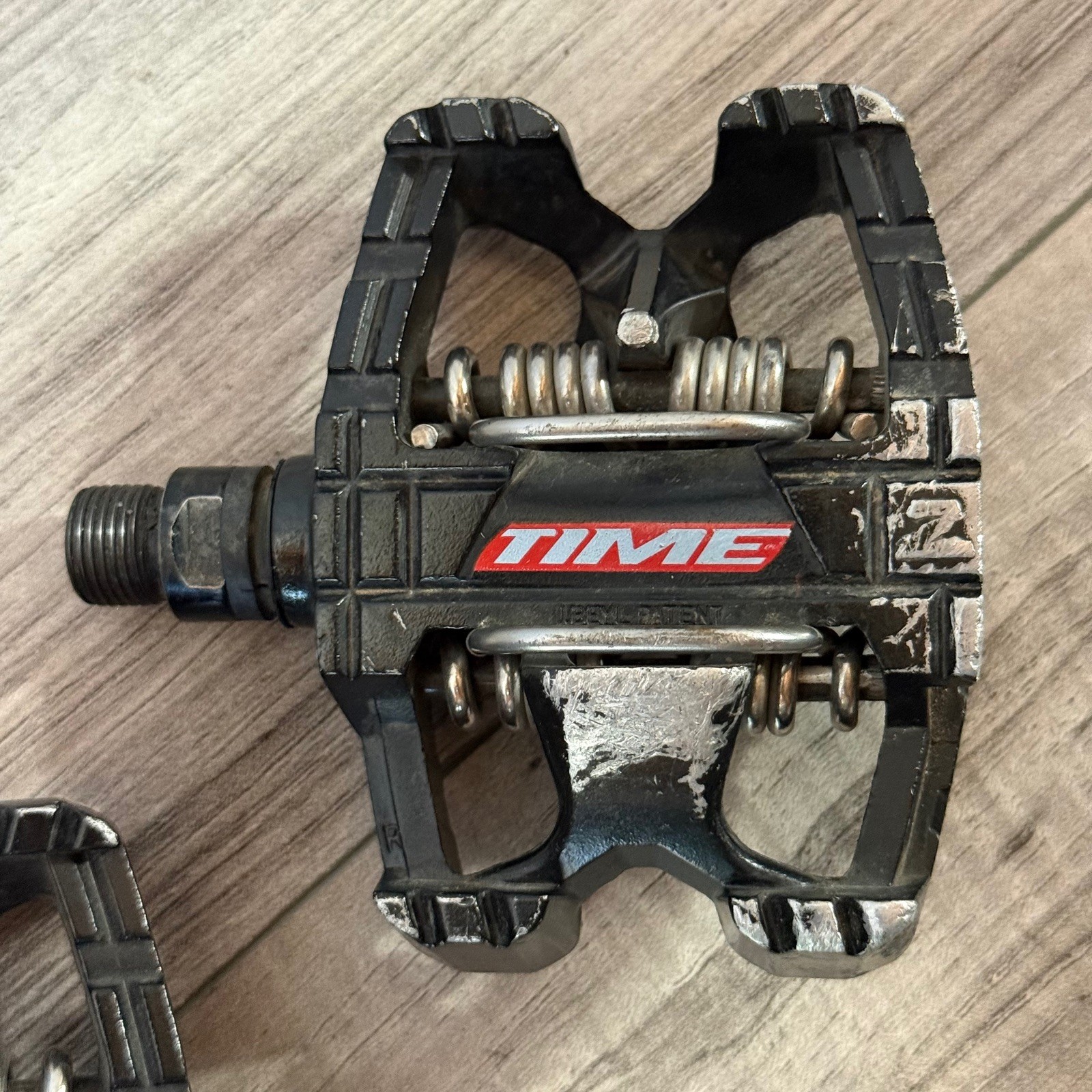 Time ATAC Z Platform Clipless Pedals Black No Cleats LOW MILES