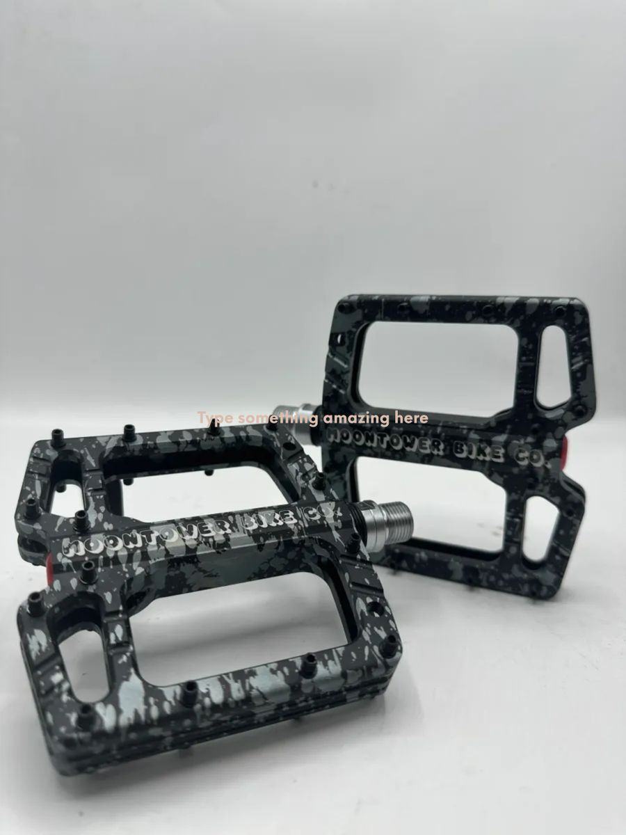 Moontower Moon Dot pedals