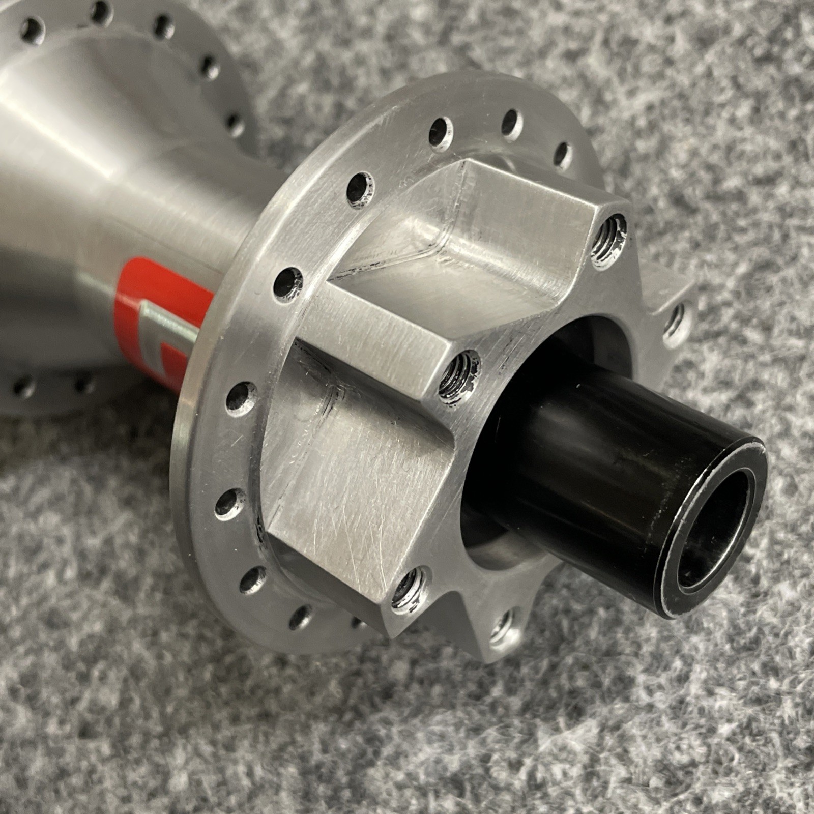 DT Swiss Boost 15×110 12×148 Sram XD Ratchet 6-Bolt Brushed Silver 370 Hub Set