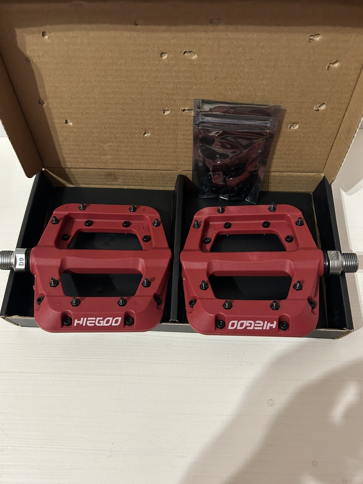 Hiegoo BMX MTB Red Pedals NEW IN BOX, fast shipping!