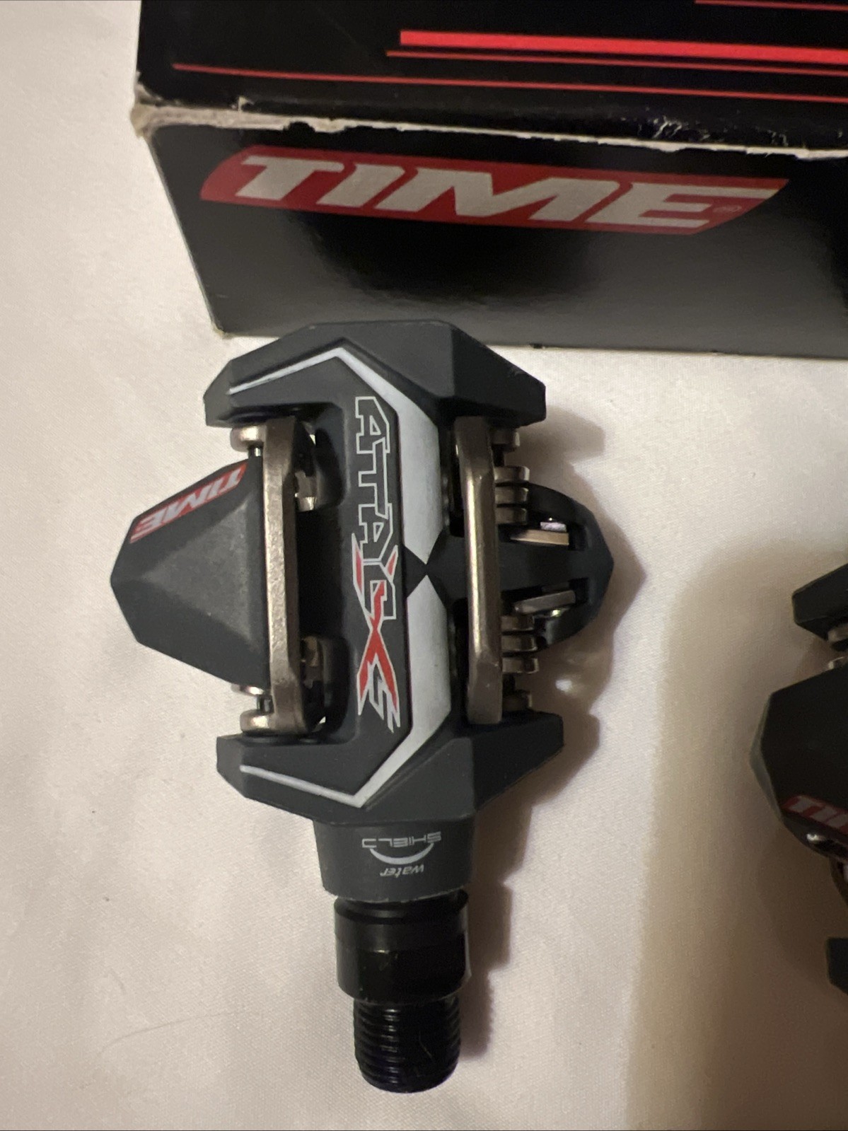 Time ATAC XS Mountain Bike Pedals With Cleats