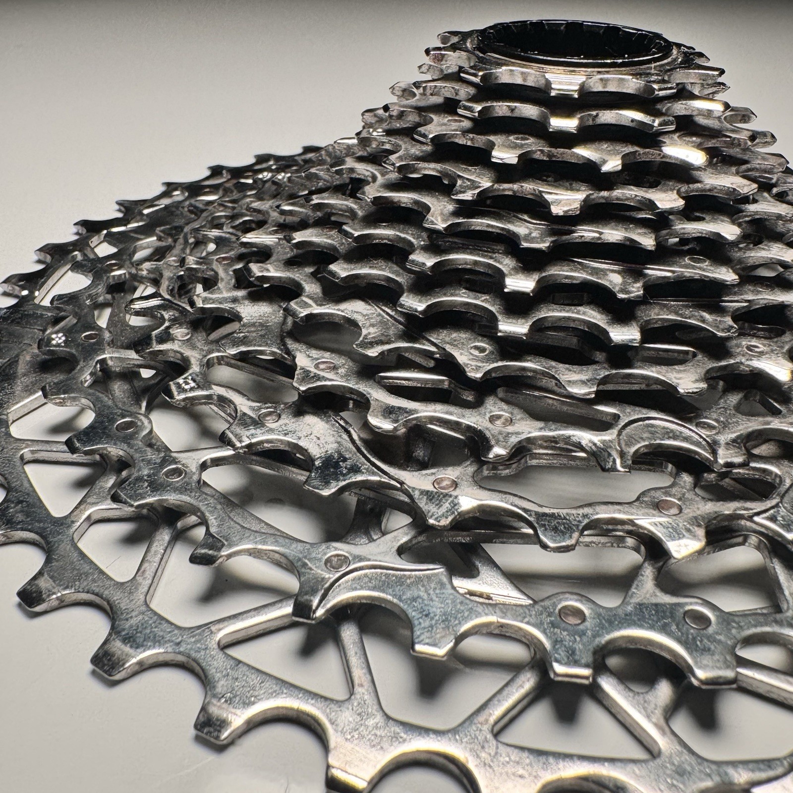 SRAM XPLR 10-44T 12-Speed Cassette CS-XG-1251-D1 XDR for Road & Gravel Bikes