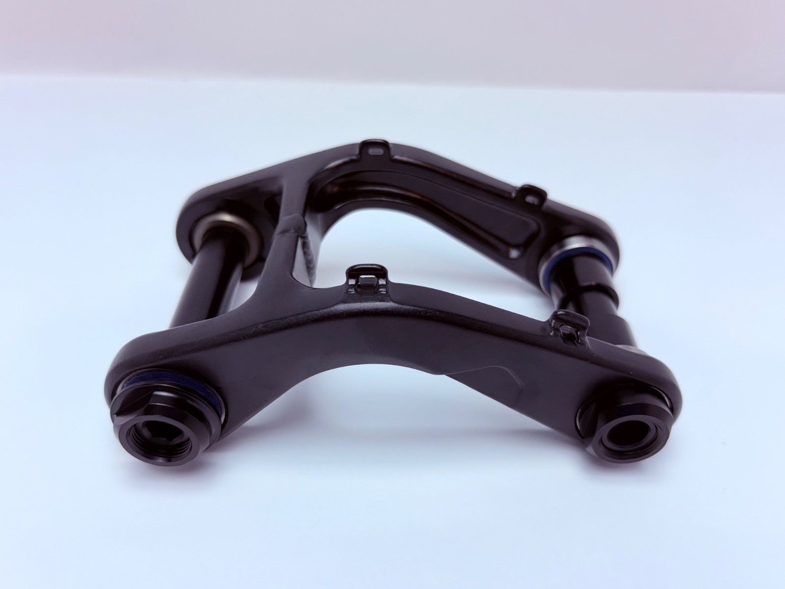 Giant Glory DH Bike 2015-2017 Down Link with Bearings, Bolts and Spacers Kit