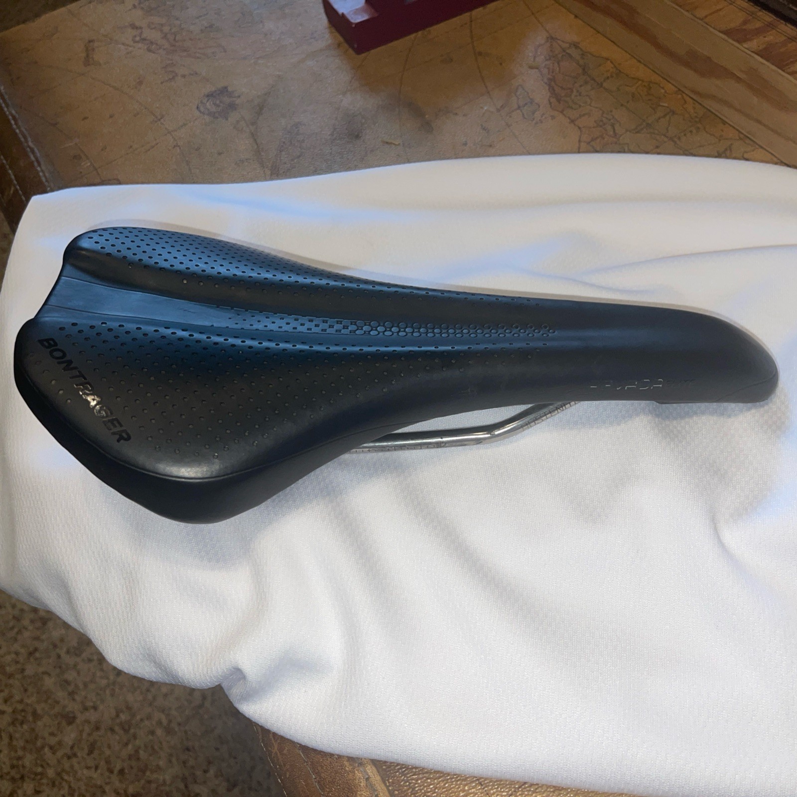 Bontrager Arvada Elite Austenite Black 138 mm Bicycle Racing Saddle