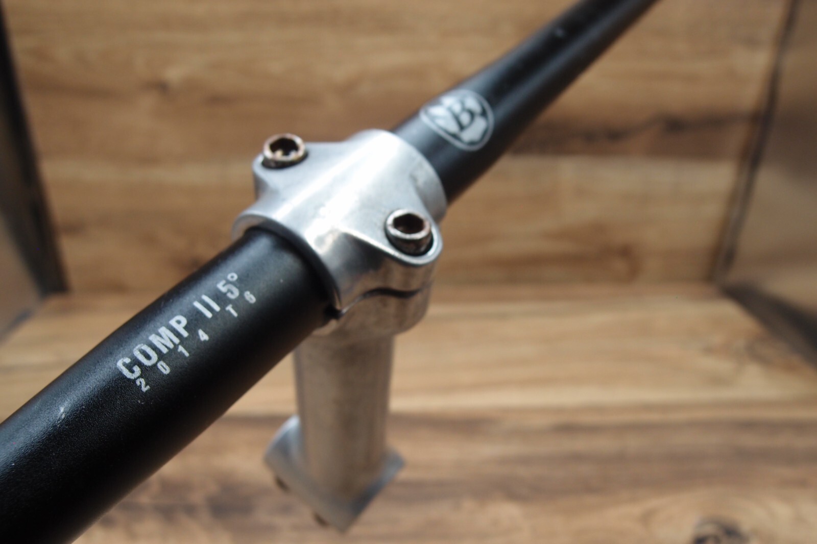MTB flat handlebar Bontrager Comp II + ahead stem 1 1/8 in