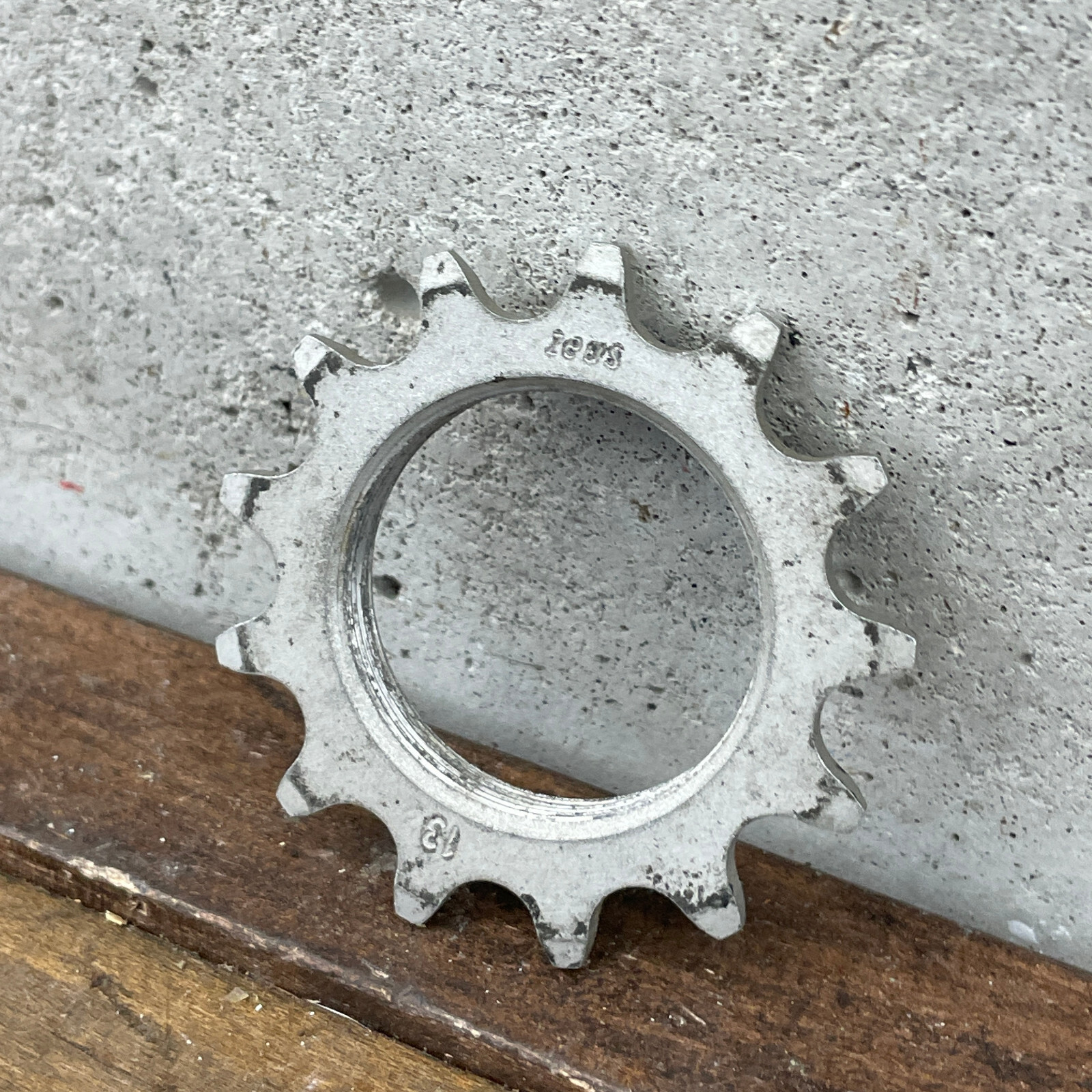 Vintage Track Cog Zeus 13 Tooth Aluminum Alloy Cog English Threaded Fixie 80s