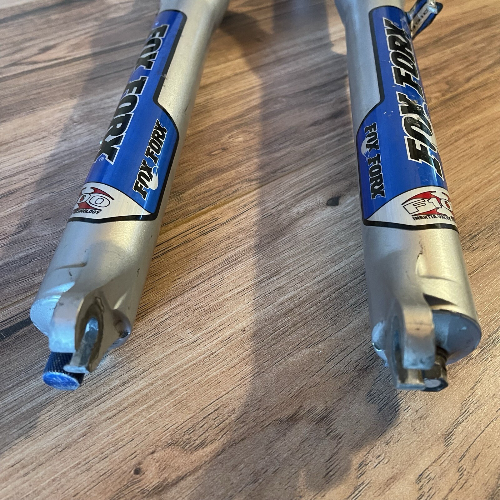 Fox F100X Suspension Fork 1 1/8 Disc 181 Non-Taper Straight Steerer