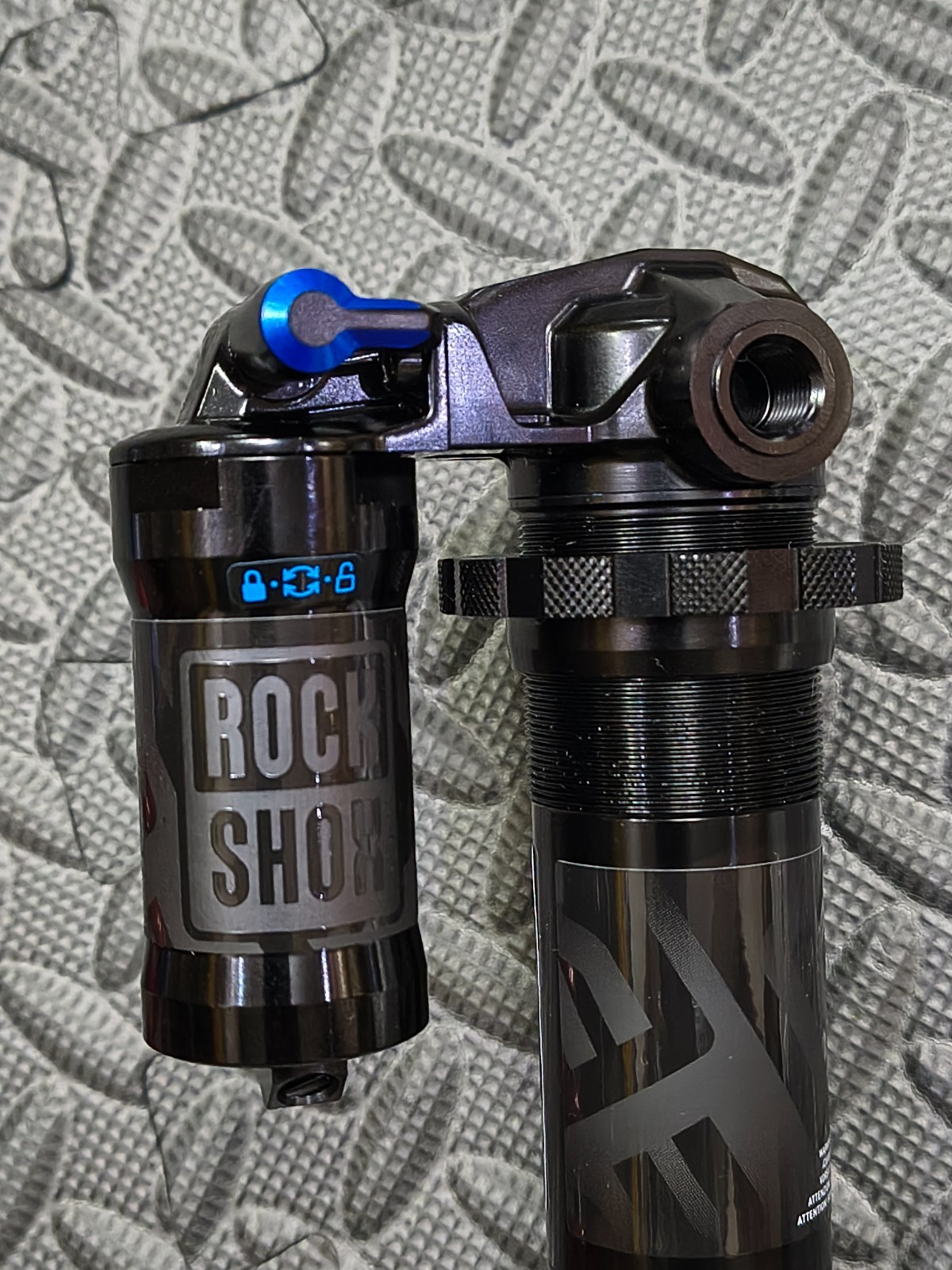 Rockshox Super Deluxe Coil Rear Shock 205x65mm Trunnion Select+