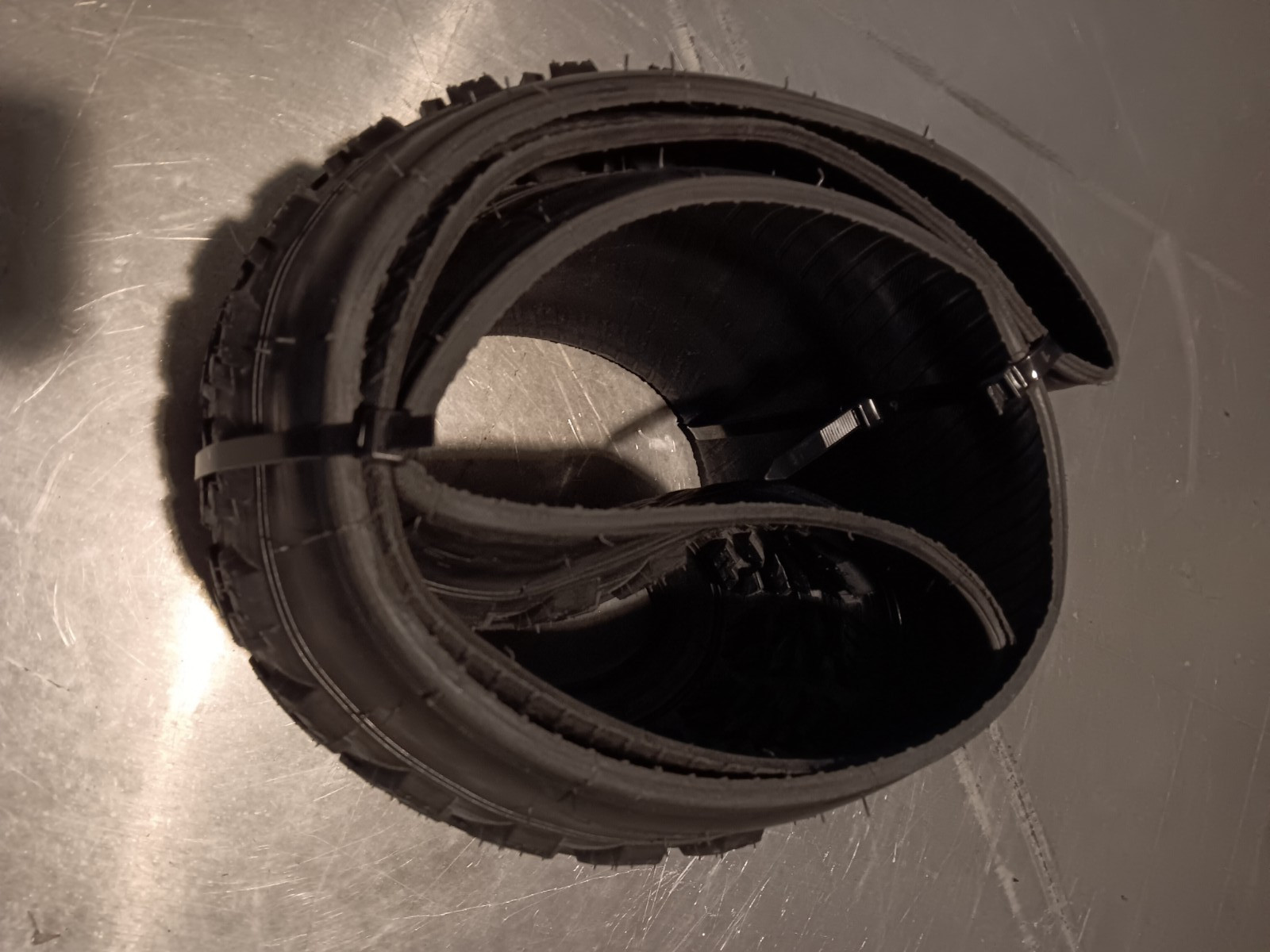 Phatmoto Compass 26 X 4 Inch Fat Tire (1 Tire) Off A NEW Bike FAST SHIPPING!!