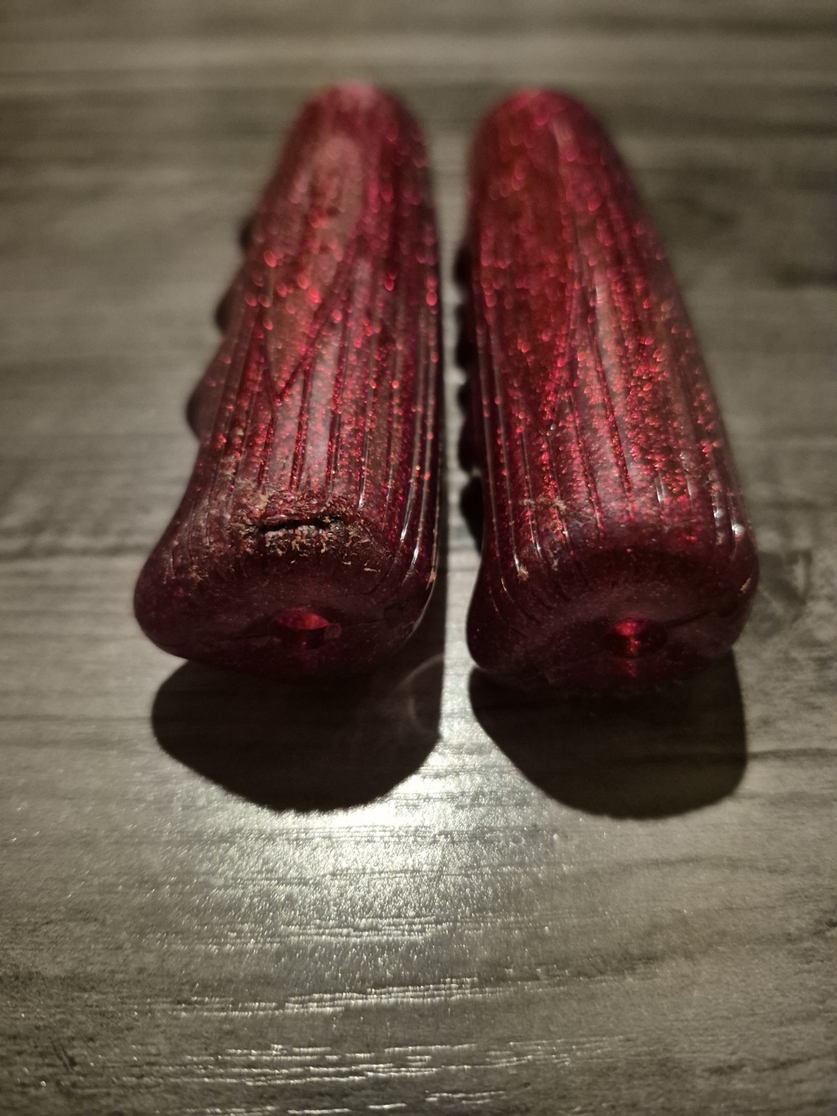 Schwinn Red Glitter Bicycle Handlebar Grips Pair (2) 4.5in. 68 Krate,Fastback