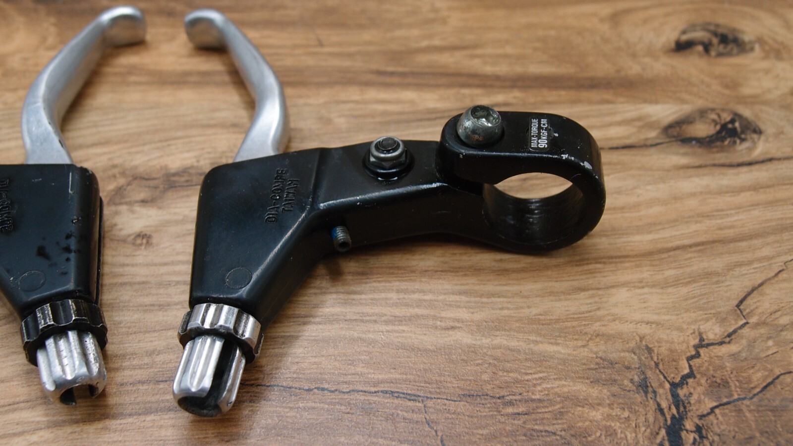 1990’s MTB brake levers Dia Compe DP7 made in Taiwan