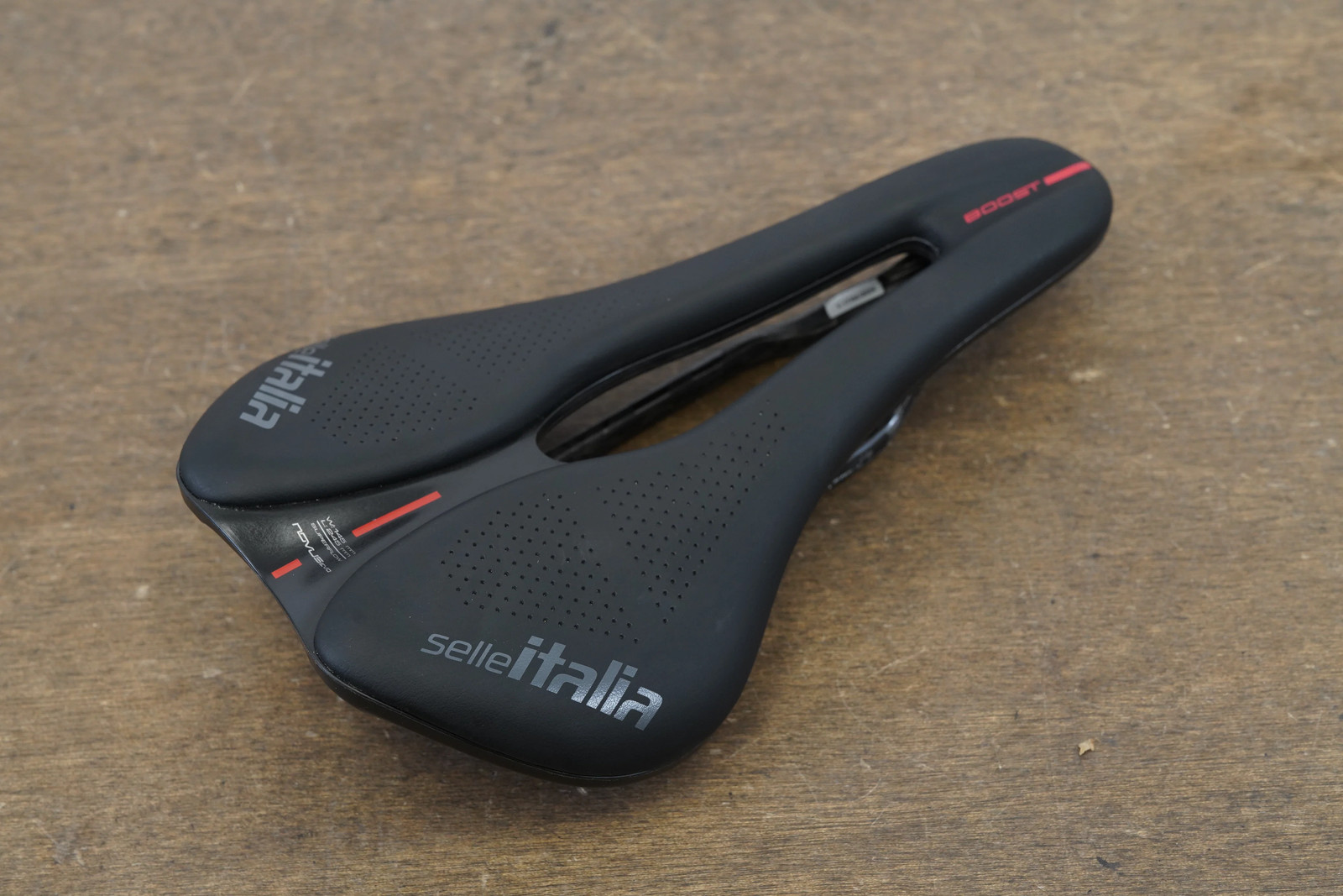 145mm Selle Italia Novus Boost Evo Kit Carbonio Superflow Road Bike Saddle 181g