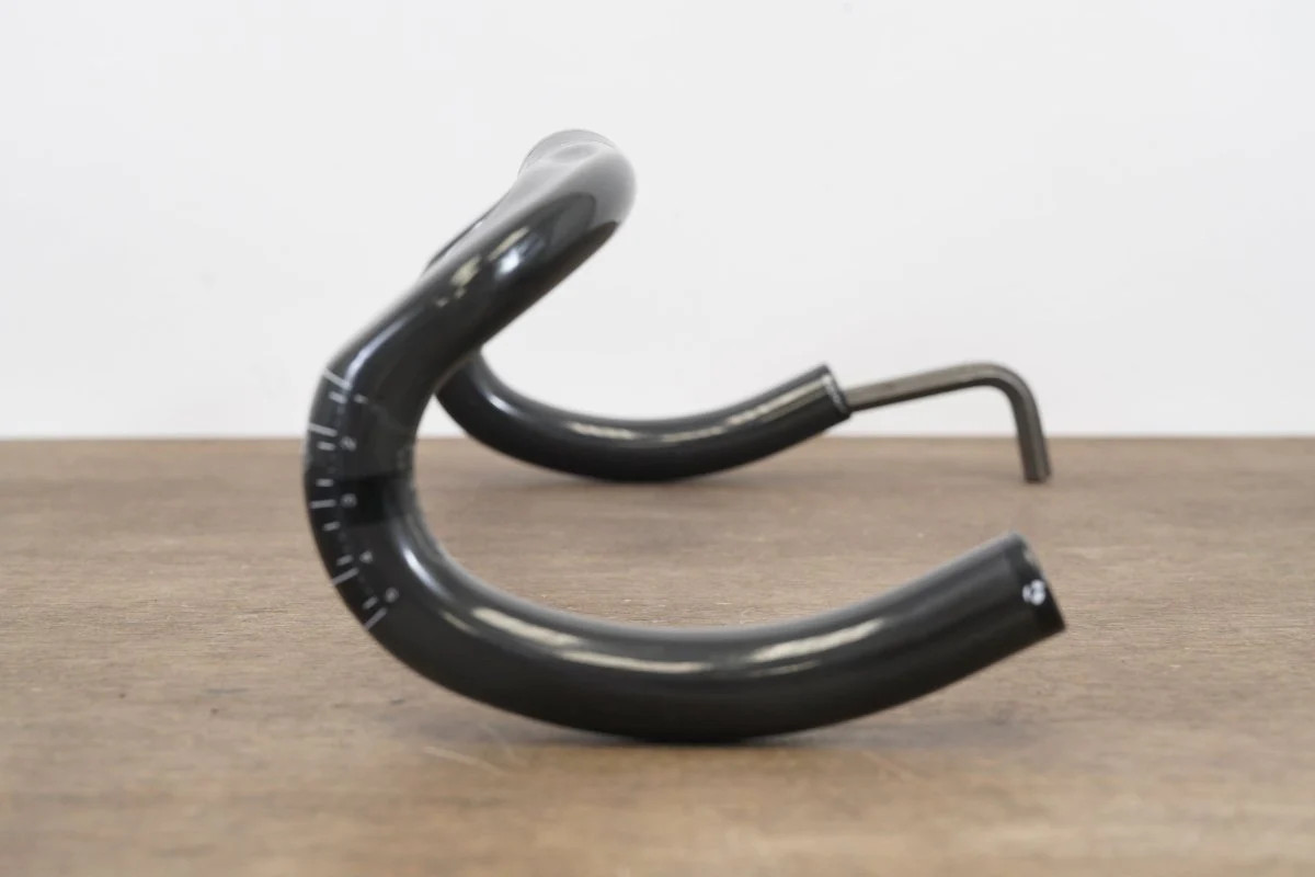 40cm Bontrager RXL VR-SF IsoZone Carbon Compact Road Handlebar 31.8mm