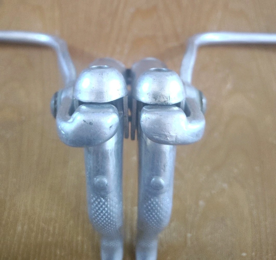 [7.99] Pair Silver Aluminum/steel Bicycle Drop Bar Dual Double Brake Levers 22 m