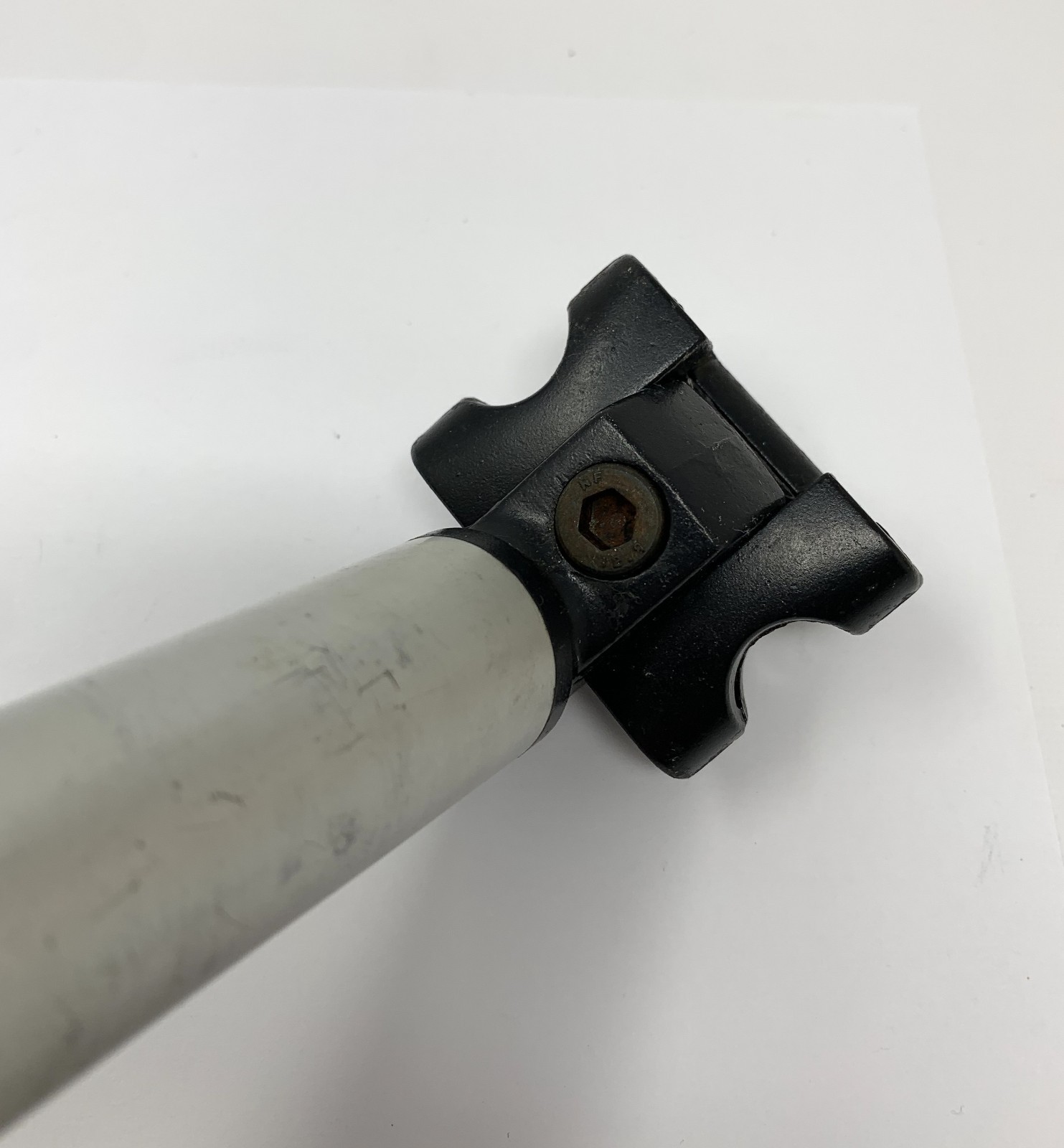 Vintage Strong Japan Seat Post – 27.2 x 250mm