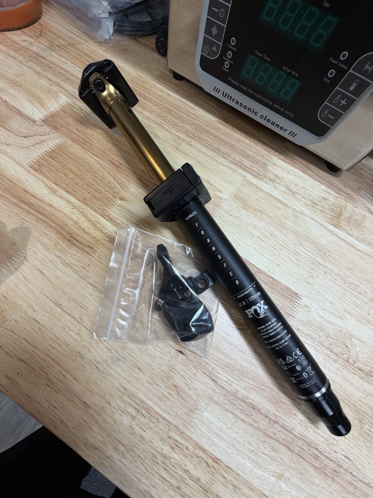 Fox Shox Transfer Neo Factory Wireless Dropper, 31.6, 125mm, Black 925-01-258