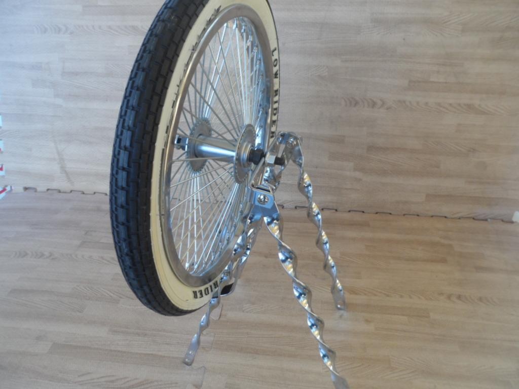 20″in. Lowrider Bicycle Continental Kitwith Spare 16″ Wheel and Tire