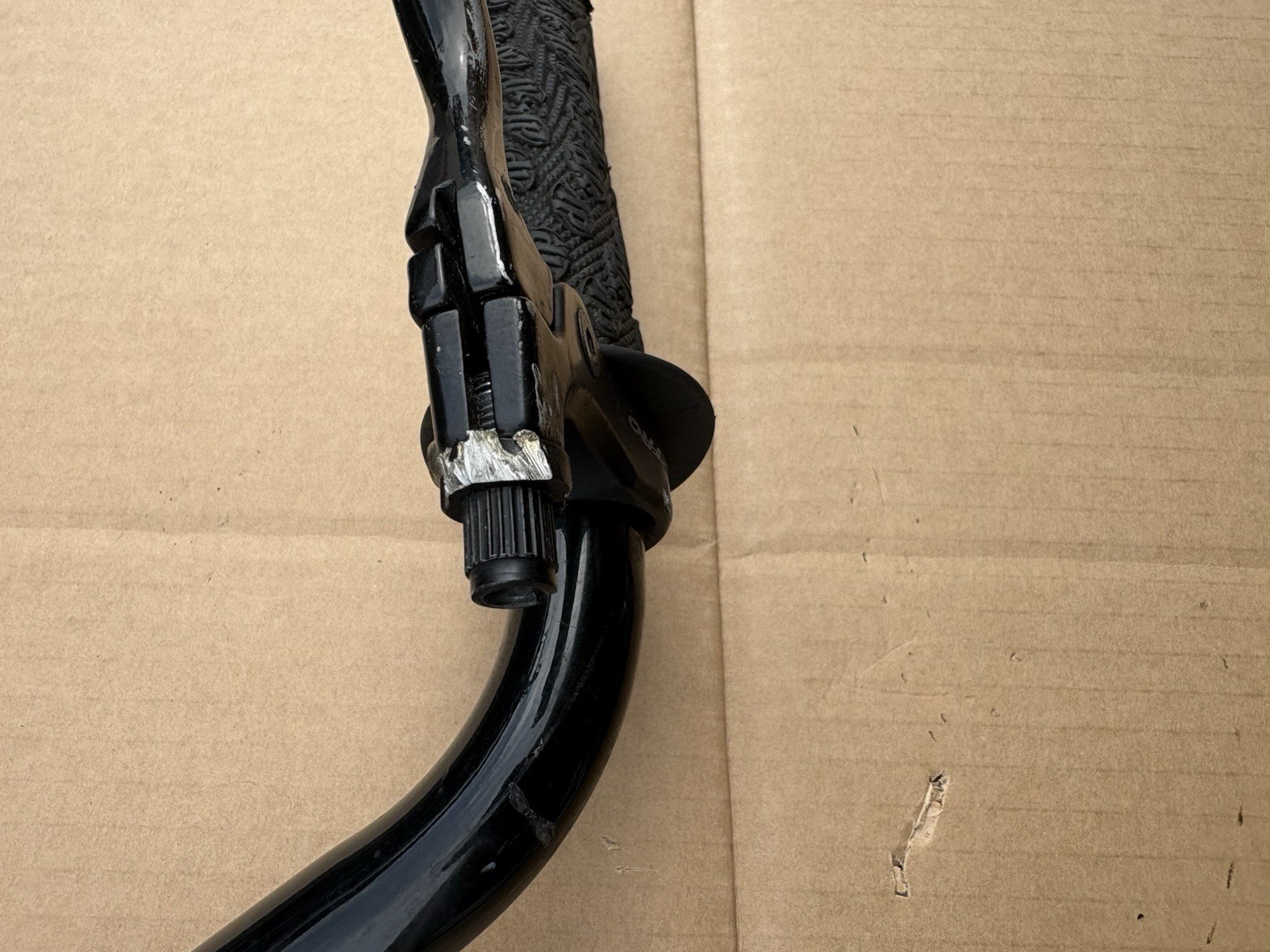 DK Bikes BMX Handlebars Black Mid School With DK Grips Used Not Cut Or Bent