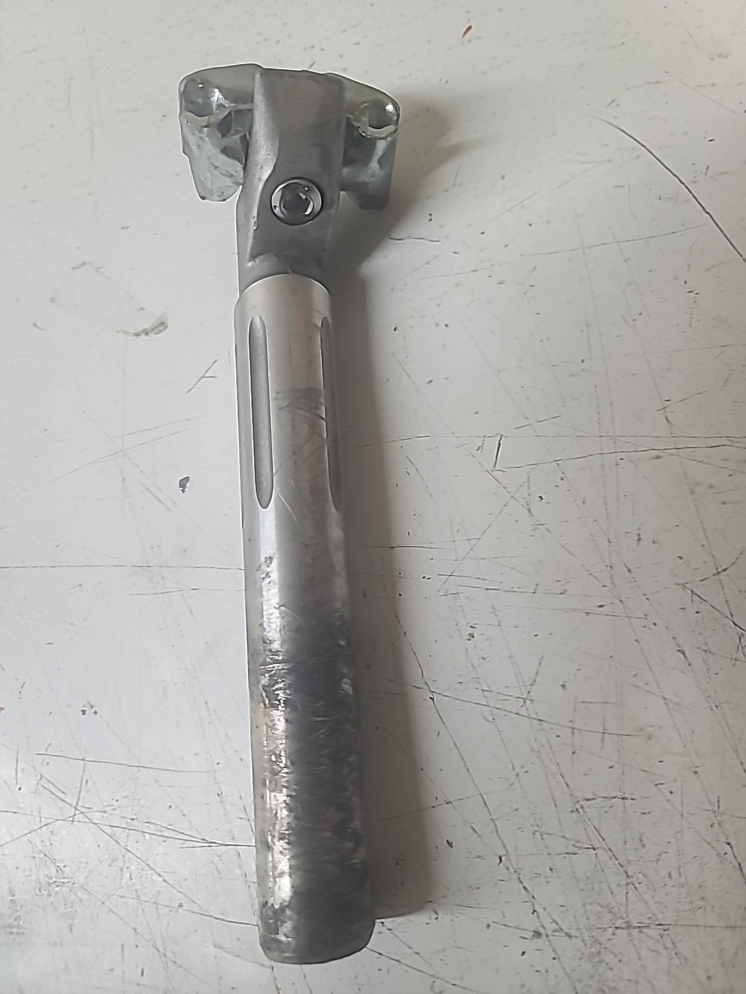 SR Laprade A-84 Fluted Seat Post 27.2mm Road Bike Alloy
