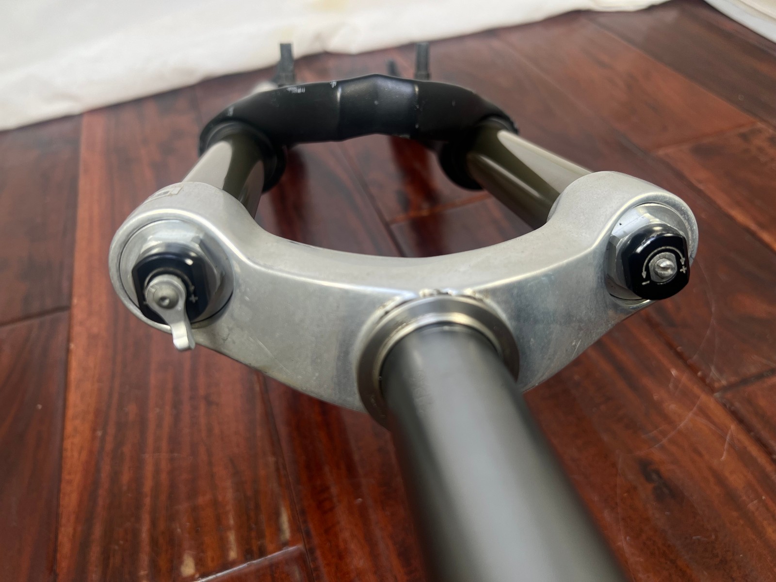 Marzocchi Bomber Z1 MCR Suspension Fork 8″ Steerer 1-1/8″ 26″ Canti Disc 2001