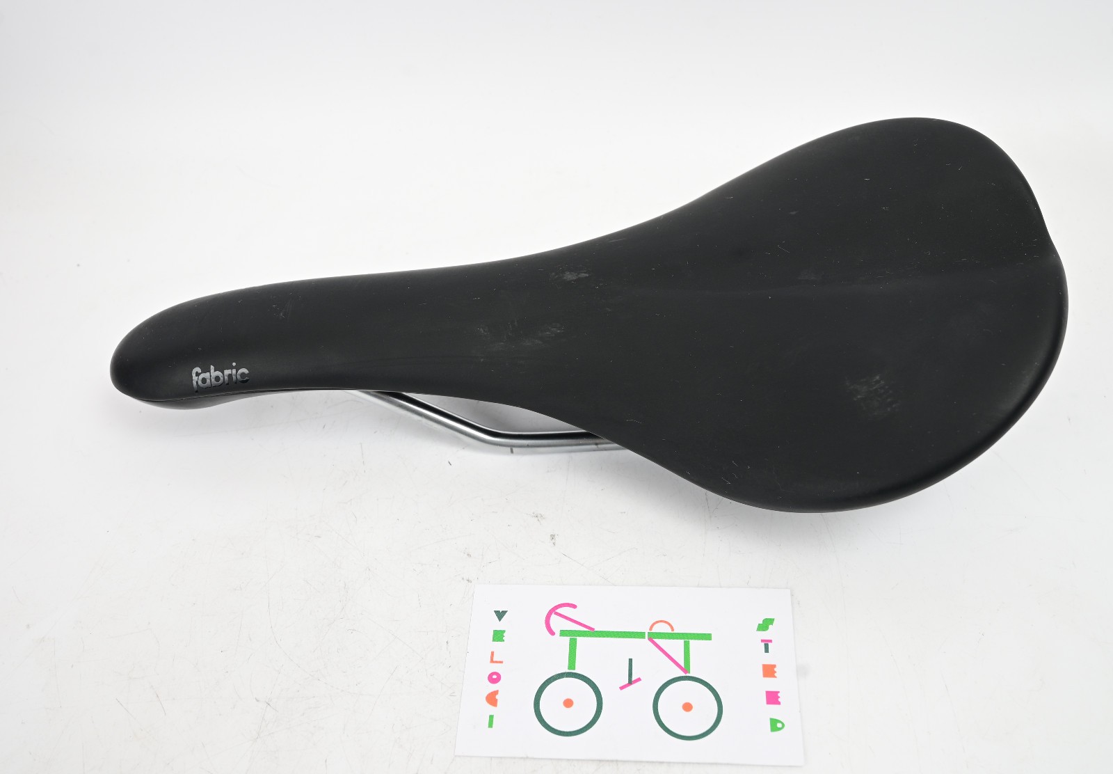 Fabric Scoop Shallow Bike Saddle Black Road Gravel MTB Seat 138mm