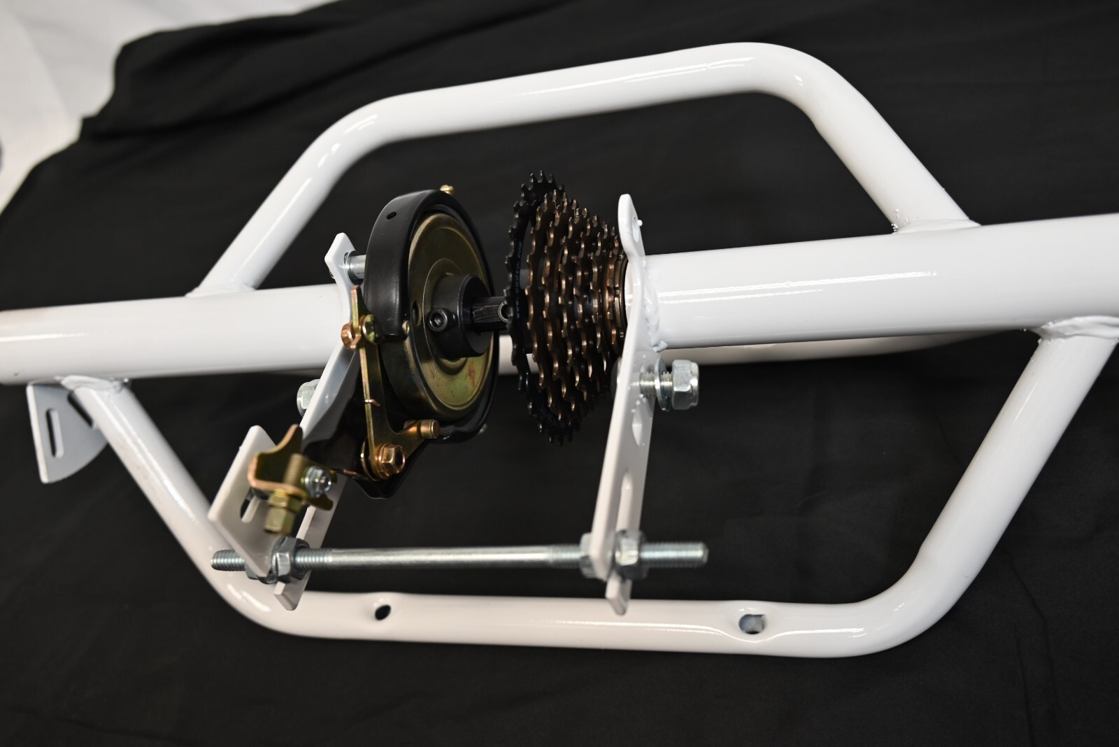 20″-24″-26″ TRIKE ADULT TRICYCLE CONVERSION KIT 7 SPEED 15mm AXLE WHITE FRAME