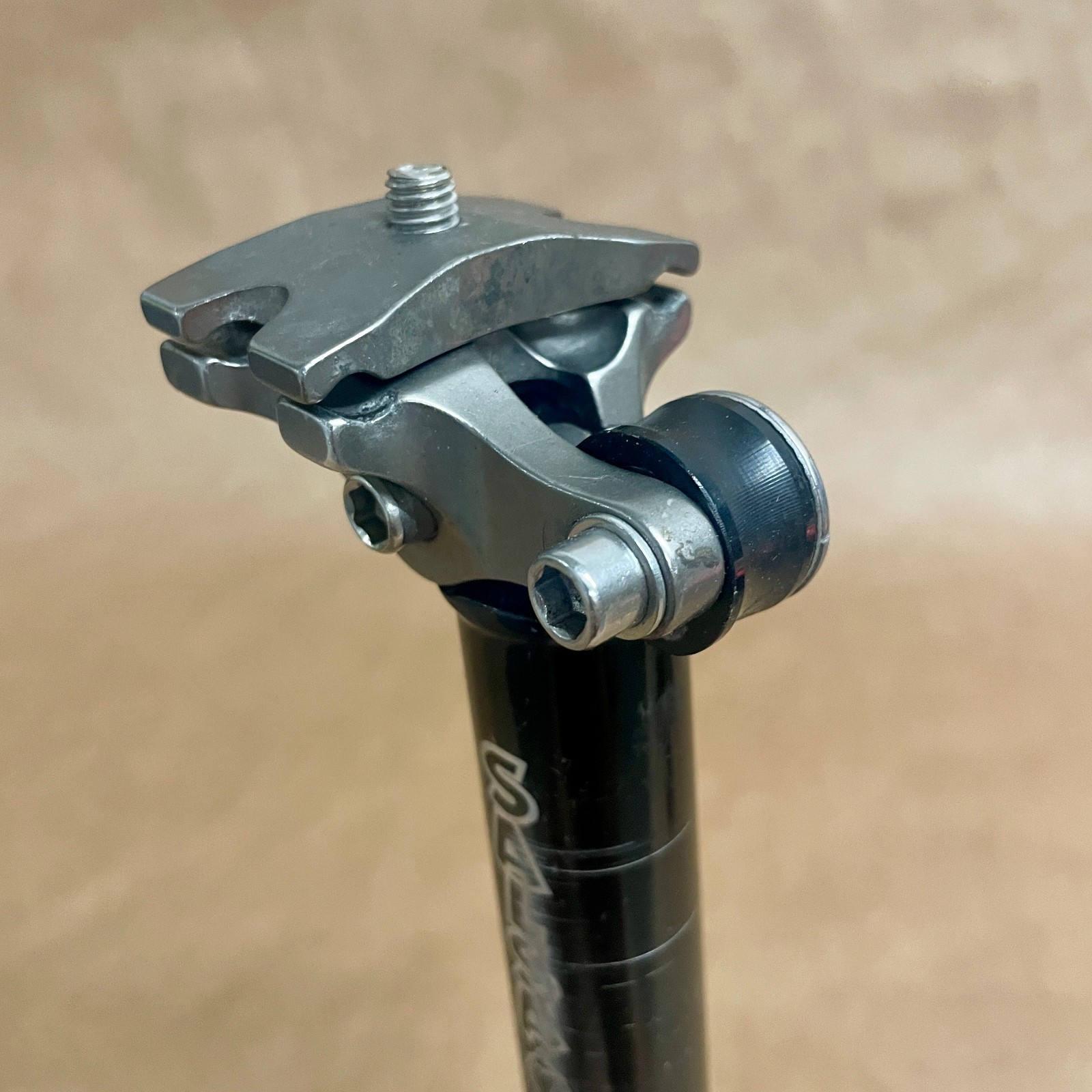 Salsa Shaft Seatpost 27.2mm x 250mm Black Alloy 20mm Setback FOR PARTS